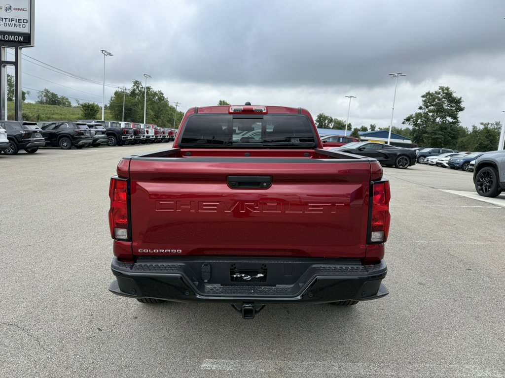 2026 Chevrolet Colorado Trail Boss photo 3