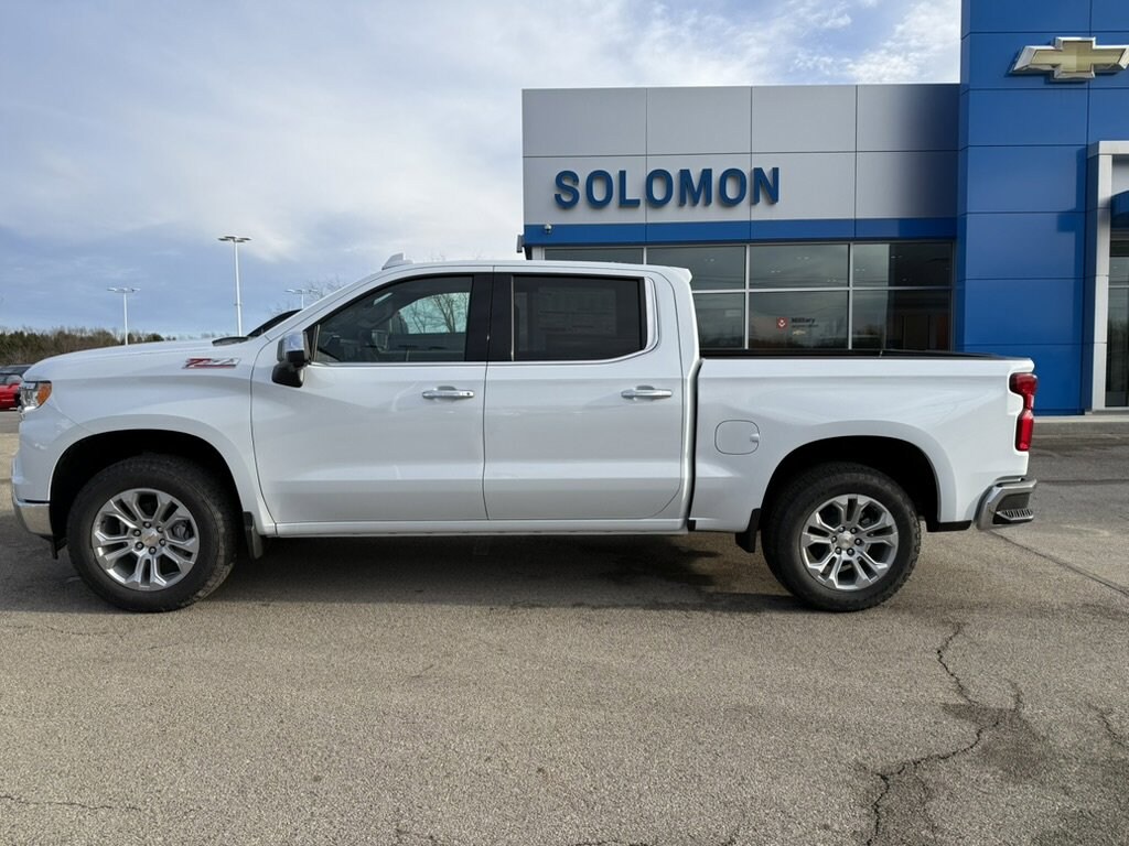New 2026 Chevrolet Silverado 1500 LTZ Truck Crew Cab