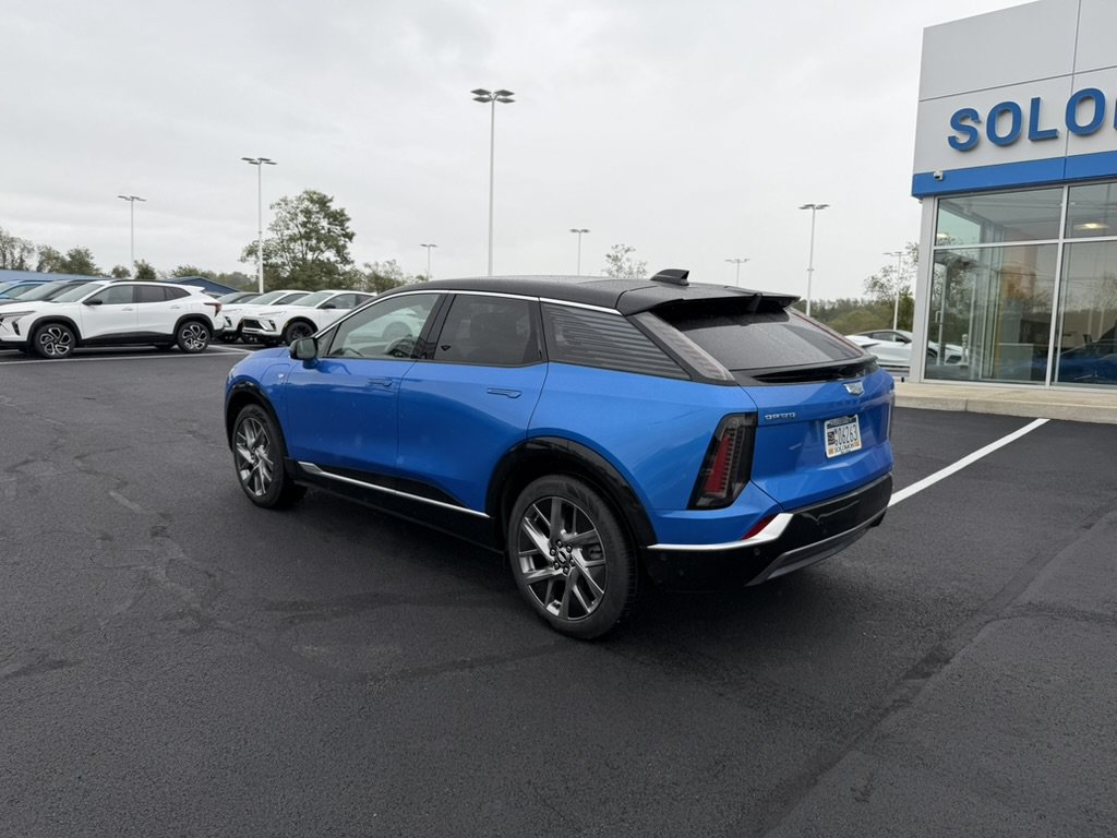 Certified 2025 CADILLAC OPTIQ Luxury w/1SC SUV