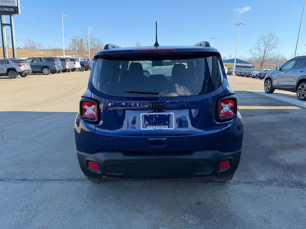 Used 2018 Jeep Renegade Latitude 4x4 SUV