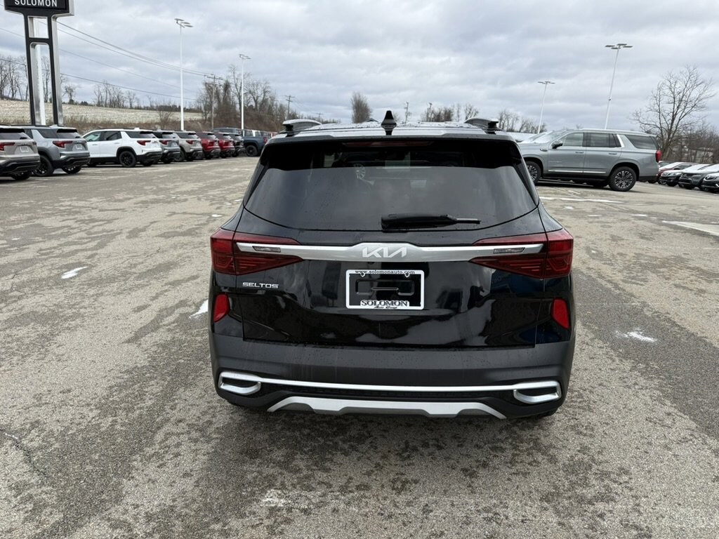 Used 2022 Kia Seltos SX SUV