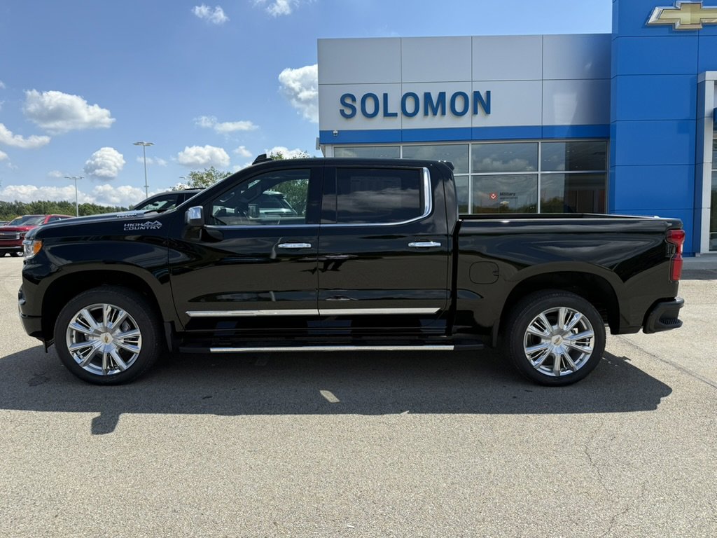 2026 Chevrolet Silverado 1500 High Country photo 2