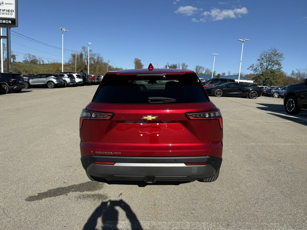 New 2026 Chevrolet Equinox LT SUV