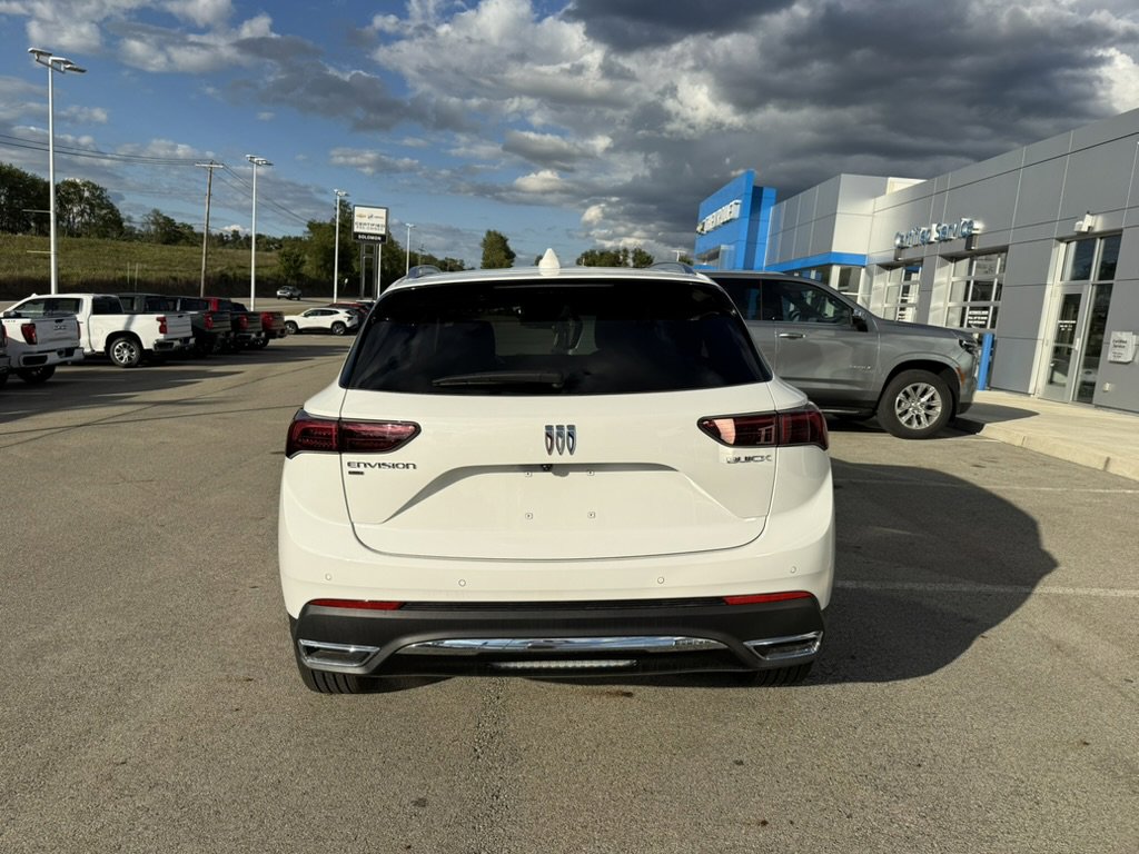 2025 Buick Envision Preferred photo 4