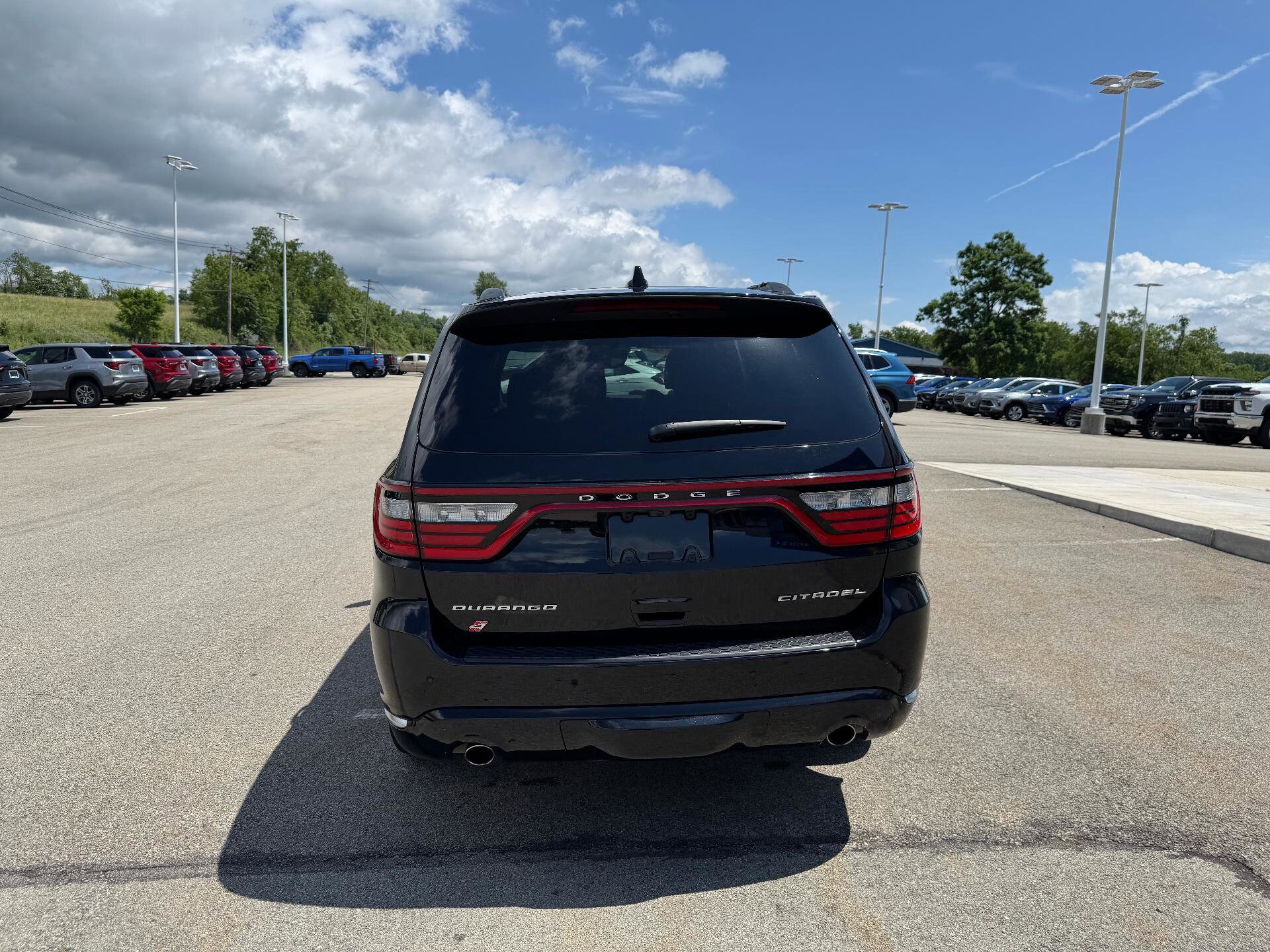 2024 Dodge Durango Citadel photo 3