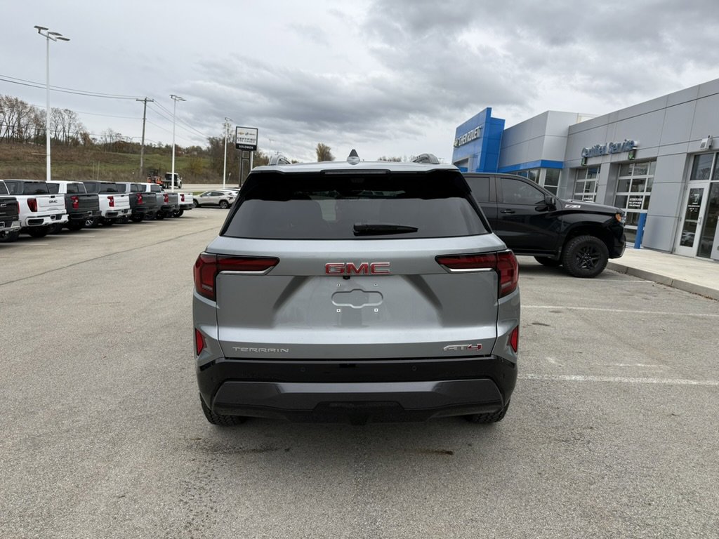2026 Gmc Terrain AT4 photo 4