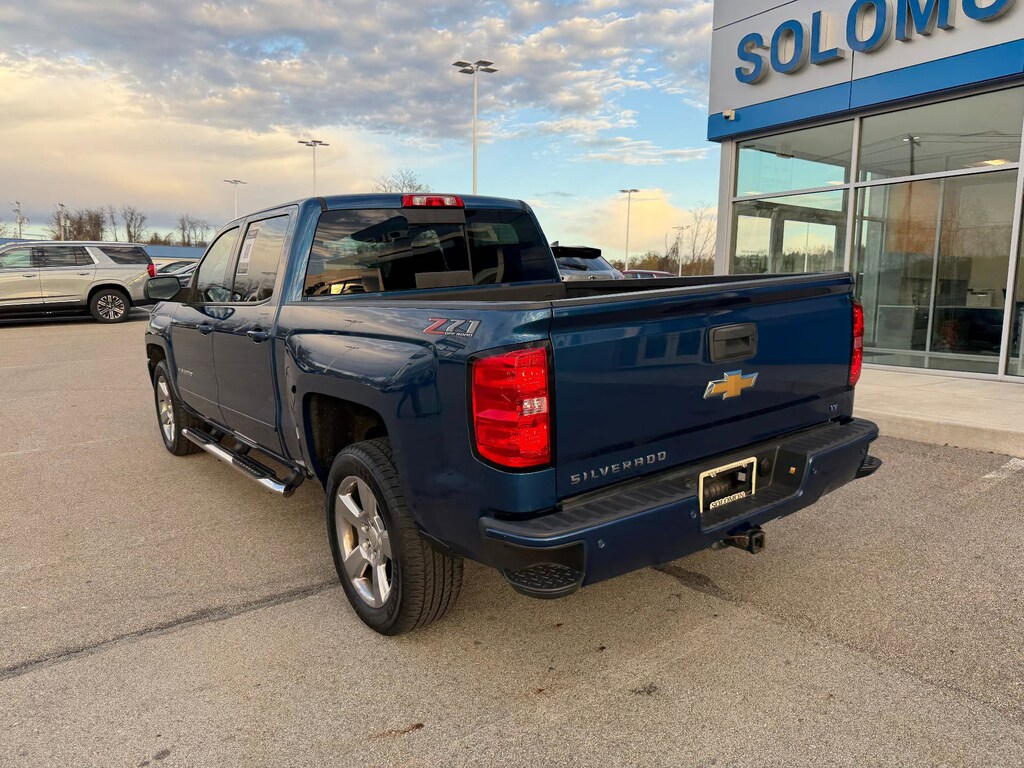 Used 2018 Chevrolet Silverado 1500 LT w/2LT Truck Crew Cab