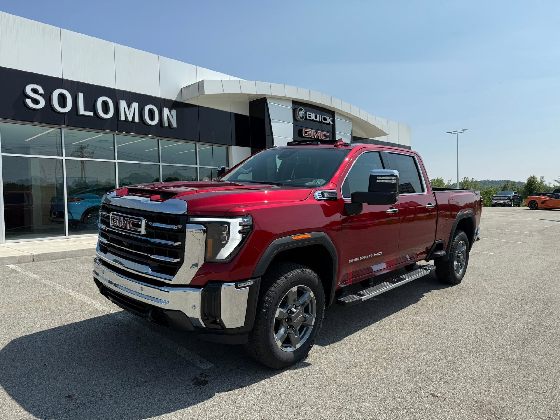 2025 GMC Sierra 2500HD SLT's photo