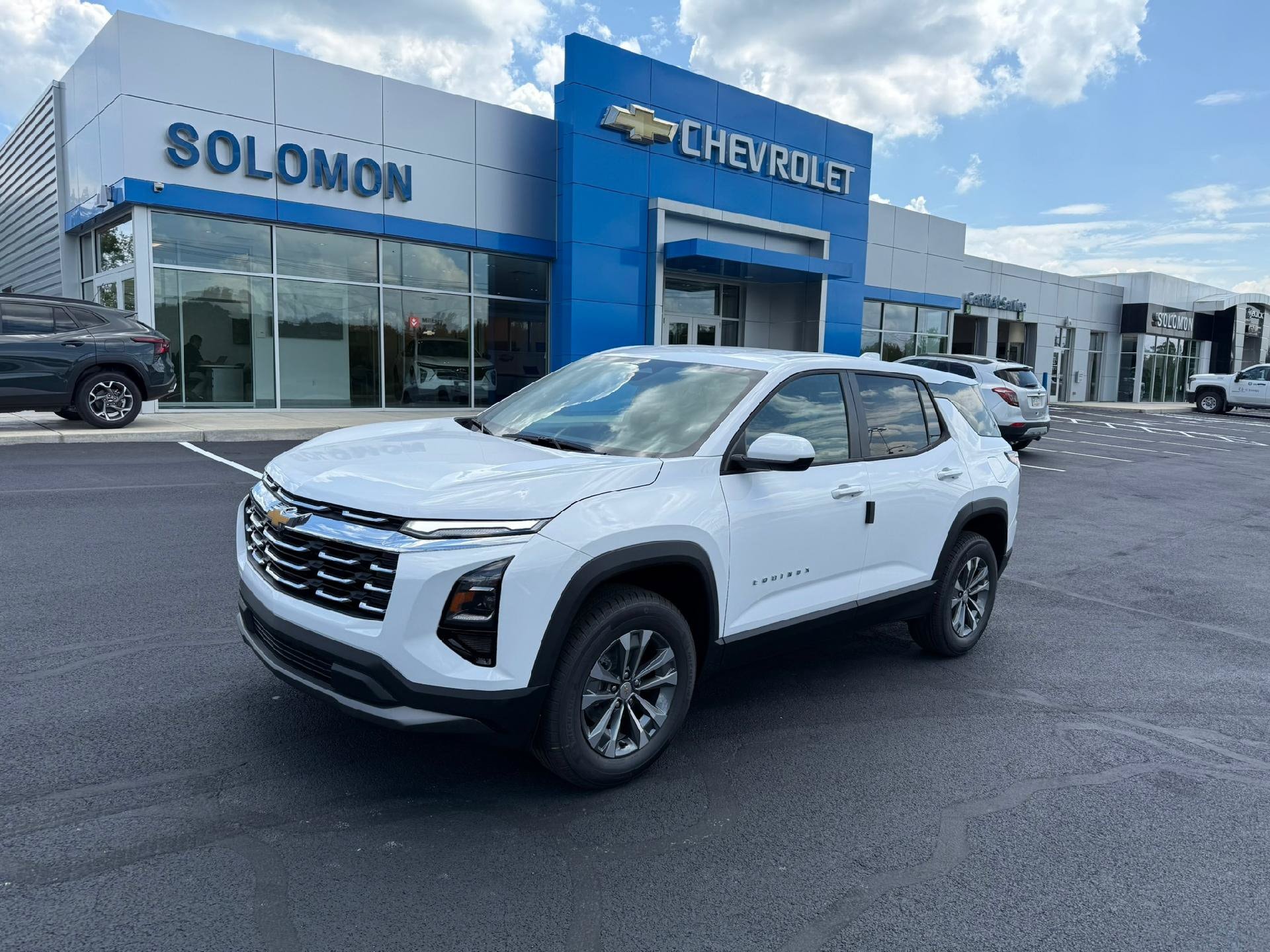 2027 Chevrolet Equinox LT