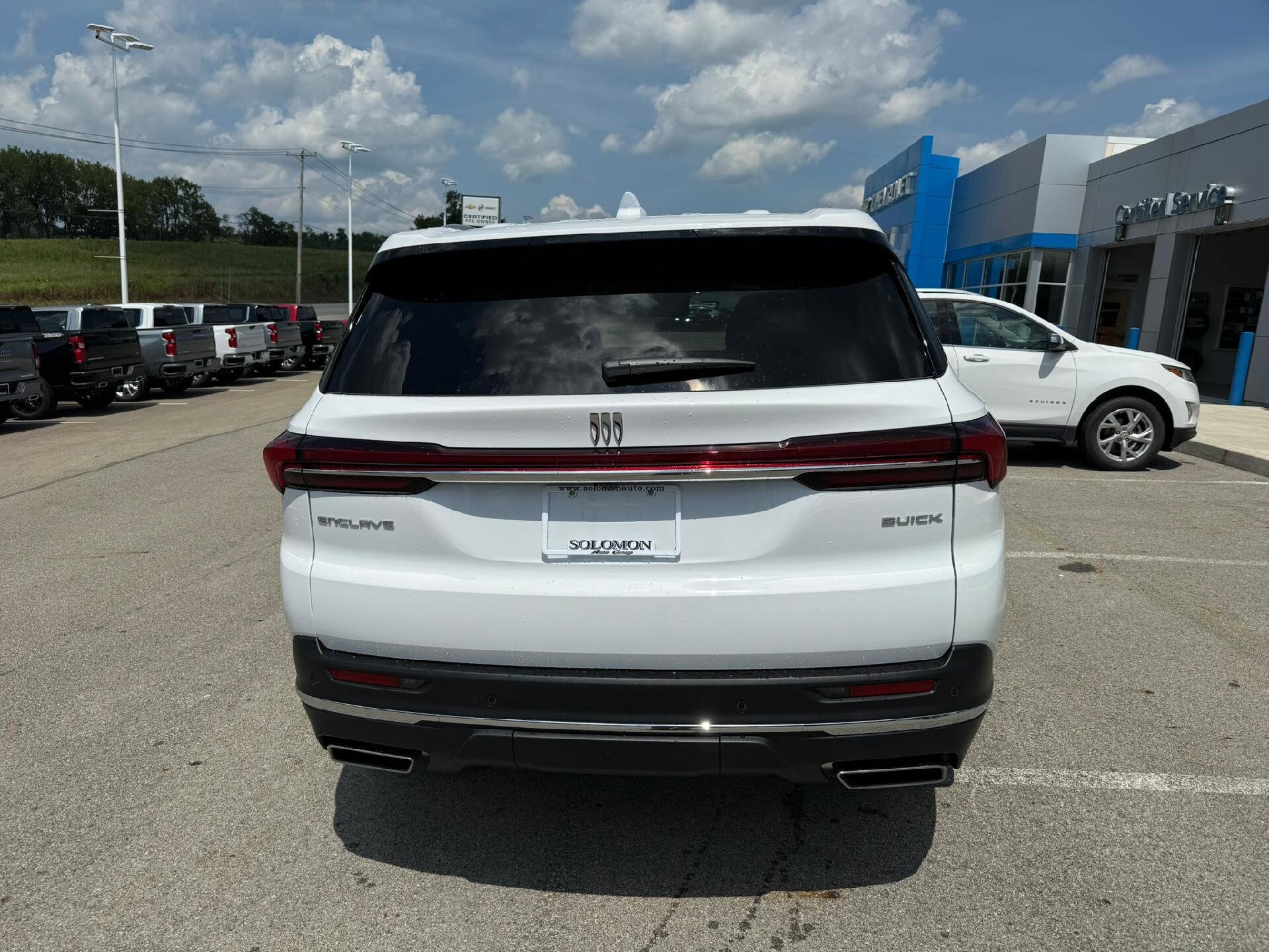 2026 Buick Enclave Preferred photo 3