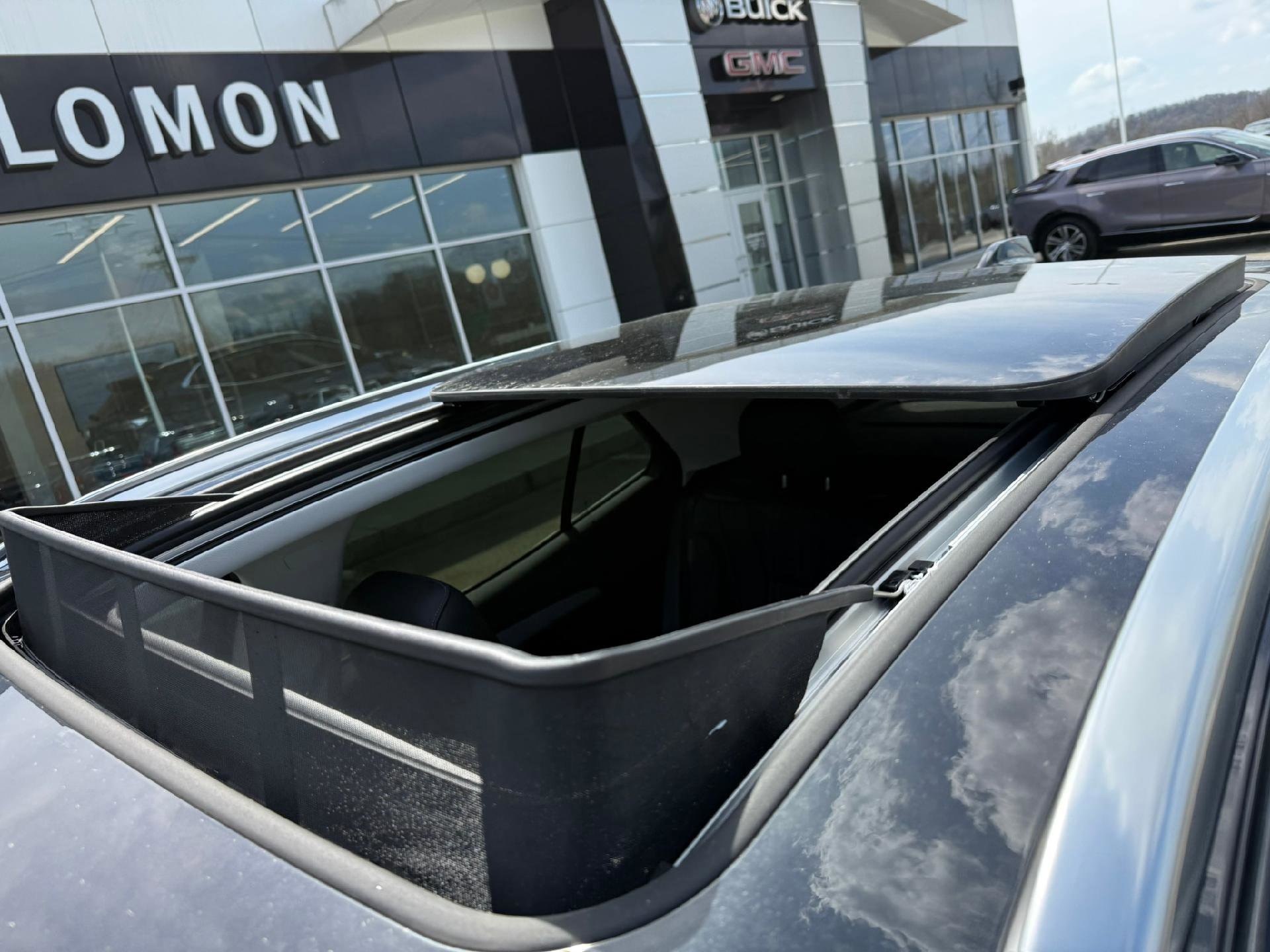 2026 Buick Envision Avenir - Photo 10