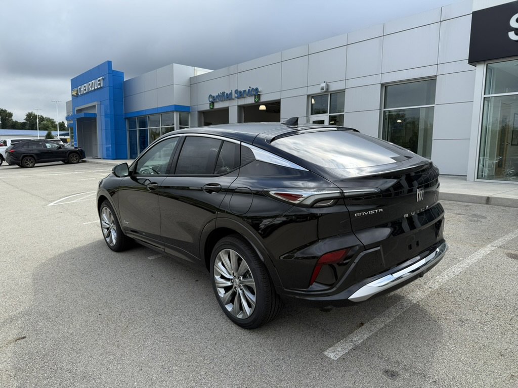 2025 Buick Envista Avenir photo 2