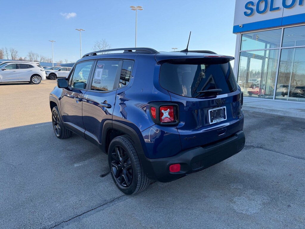 Used 2018 Jeep Renegade Latitude 4x4 SUV