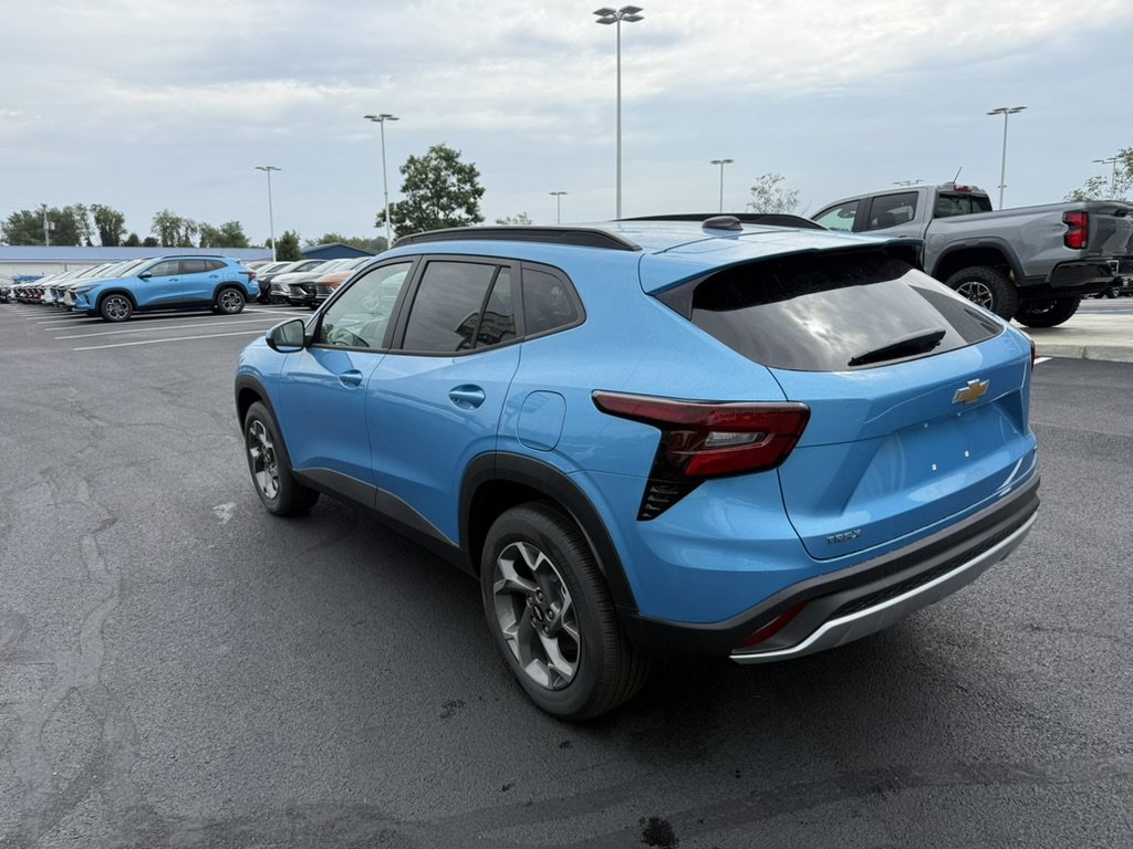 New 2026 Chevrolet Trax LT SUV