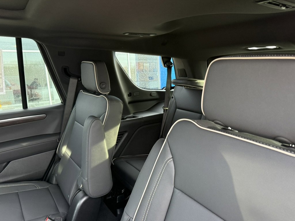 2026 Chevrolet Tahoe Premier - Photo 11