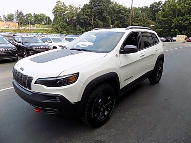 New 2019 Jeep Cherokee For Sale/Lease Carmichaels PA ...