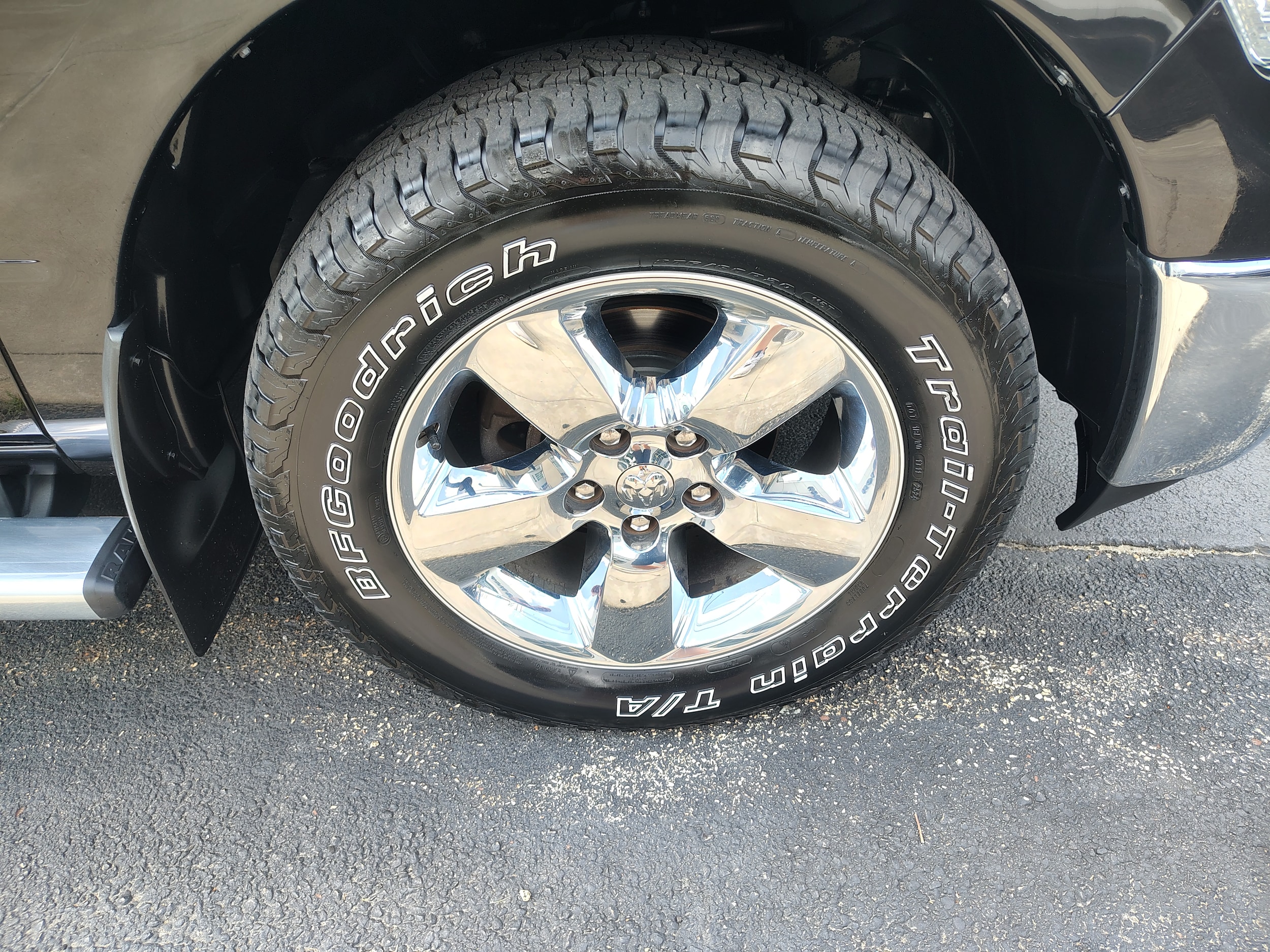 2017 Ram 1500 Big Horn Brilliant Black Crystal Pearlcoat at Solomon CJD Carmichaels