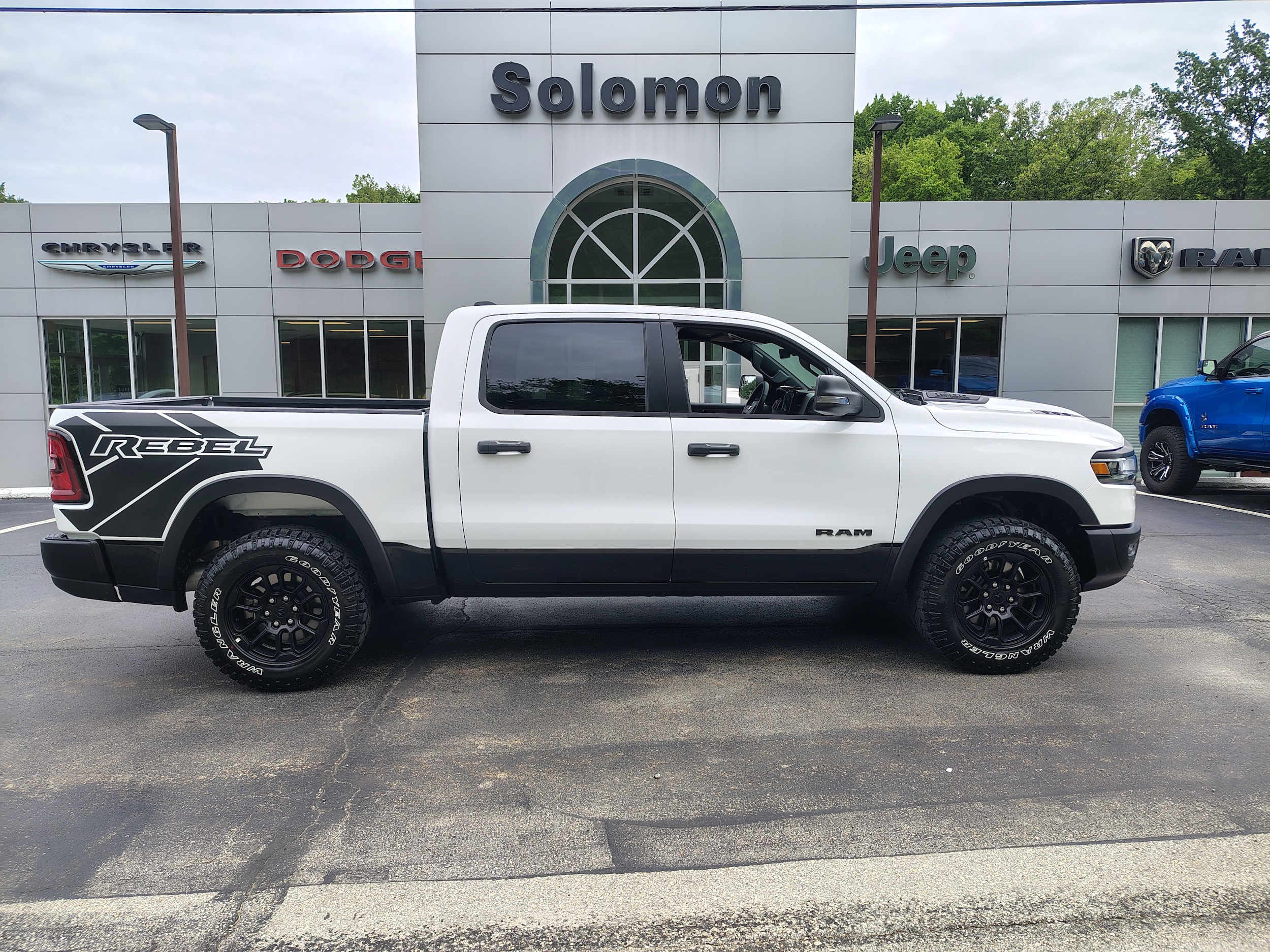 2026 RAM 1500 Rebel 4x4 Crew Cab 5'7's photo