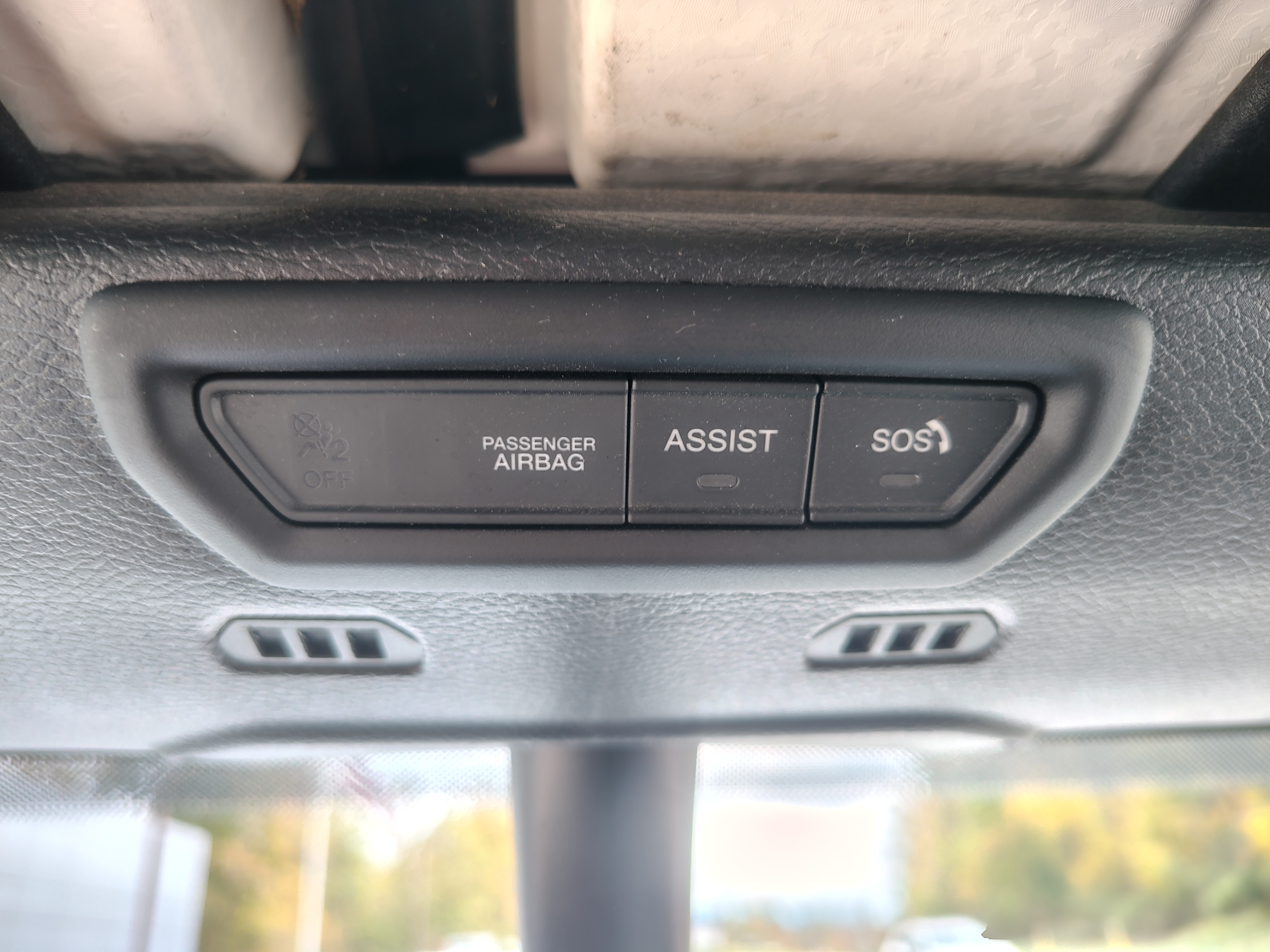 2021 Jeep Gladiator photo 32 of 34