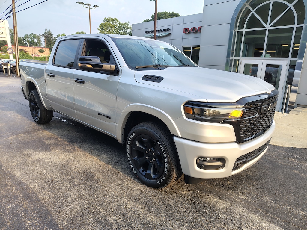 New 2026 Ram 1500 BIG HORN CREW CAB 4X4 5'7 BOX Pickup
