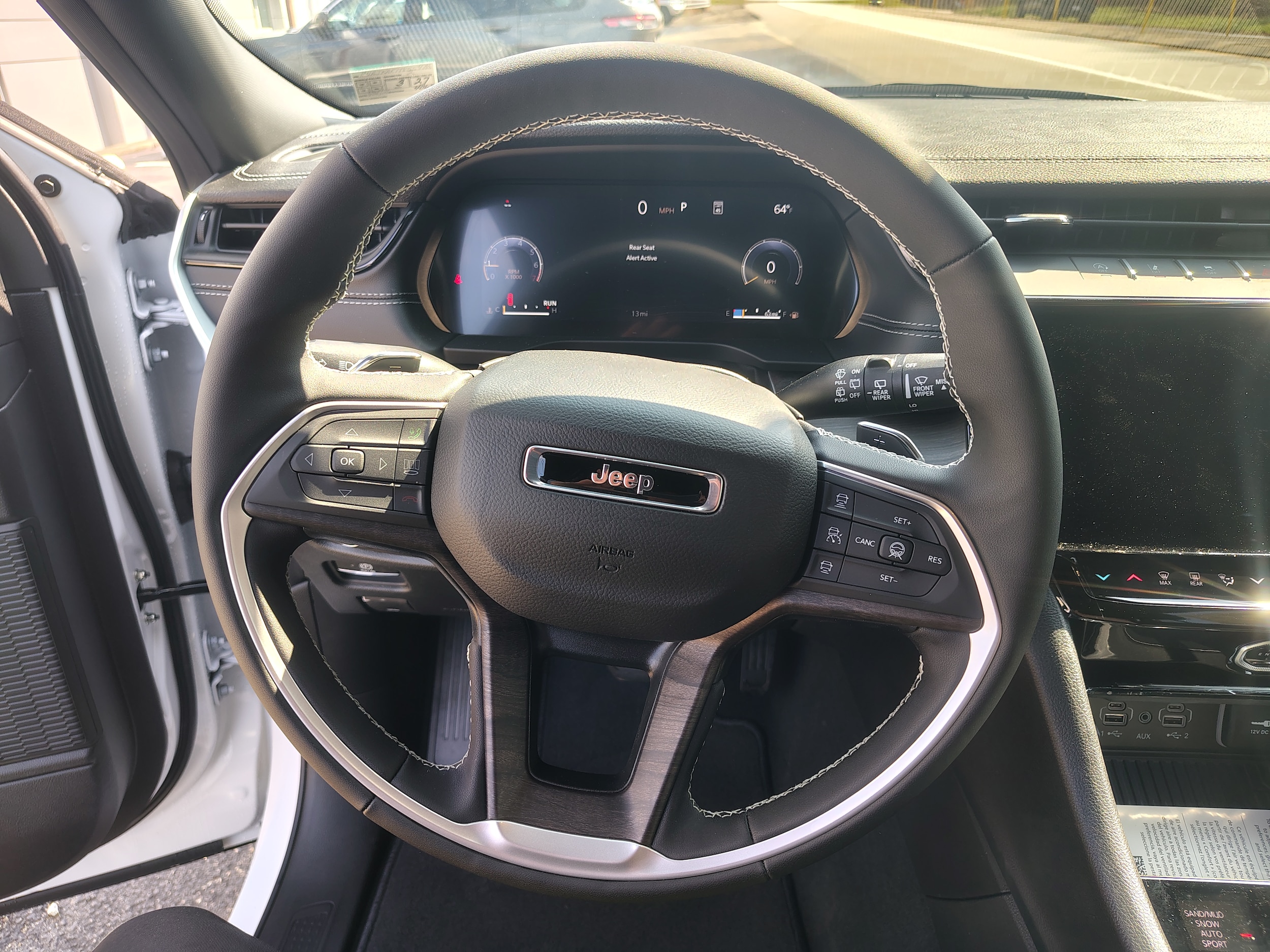 2026 Jeep Grand Cherokee L LAREDO ALTITUDE 4X4 Bright White at Three Rivers CJD