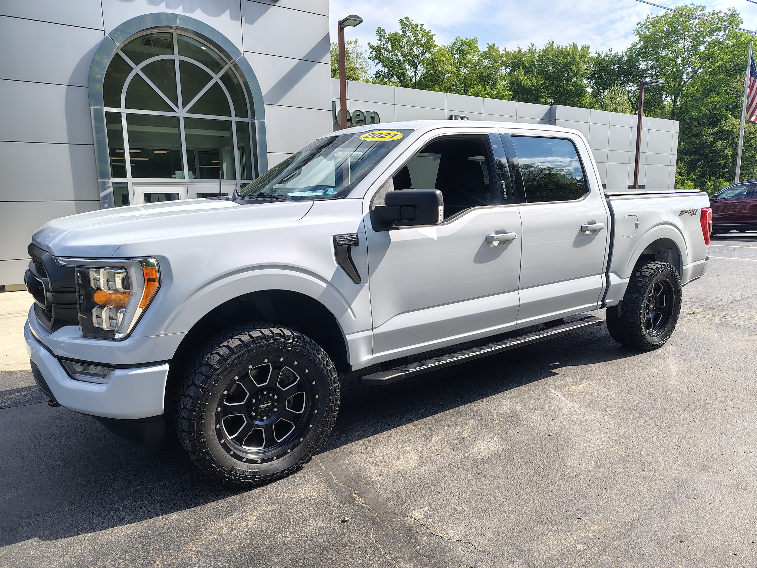2021 Ford F-150 XLT White at Solomon CJD Carmichaels