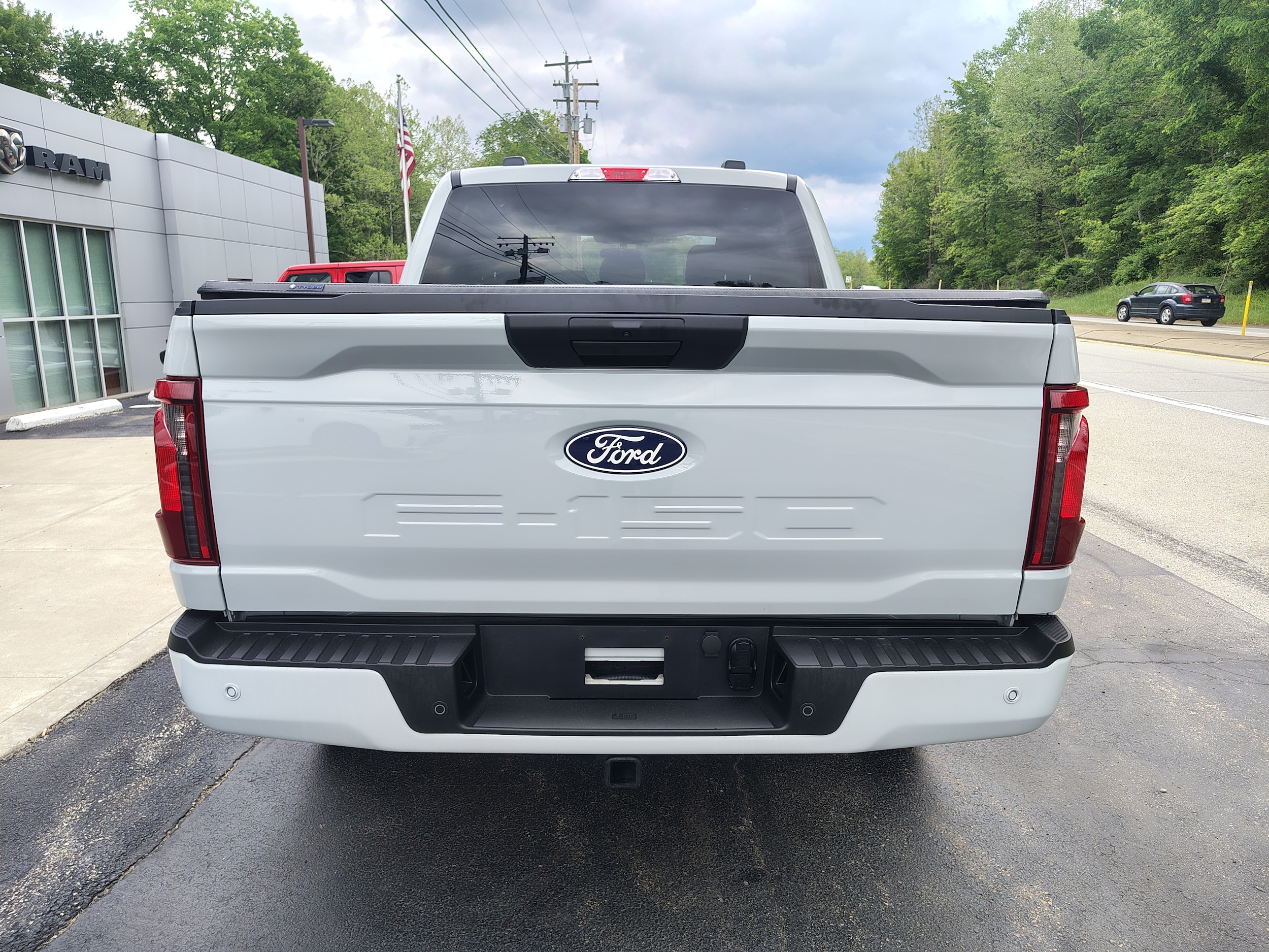 2024 Ford F-150 STX - 9