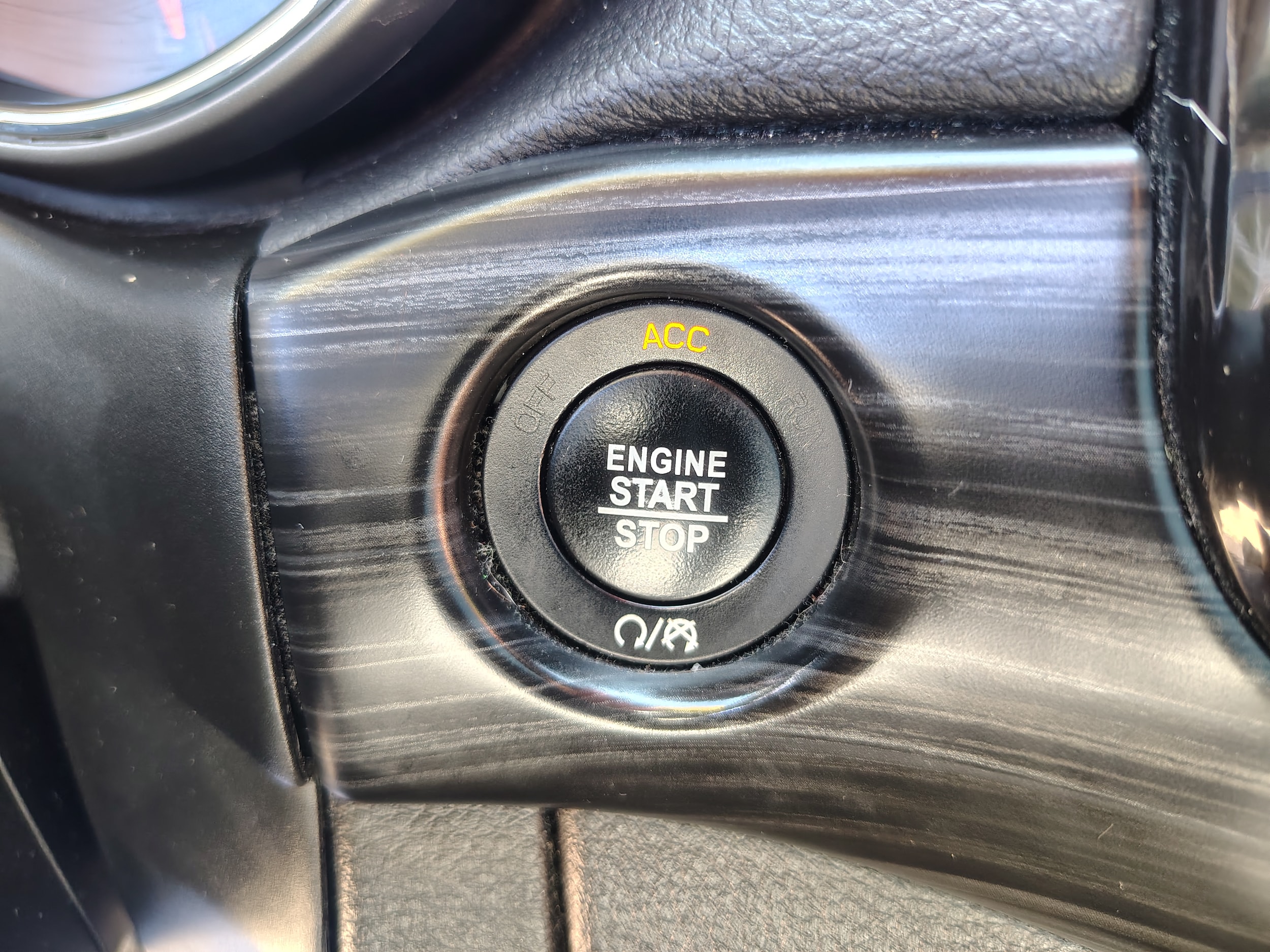 2021 Jeep Grand Cherokee Laredo X Granite Crystal Metallic Clearcoat at Solomon CJD Carmichaels
