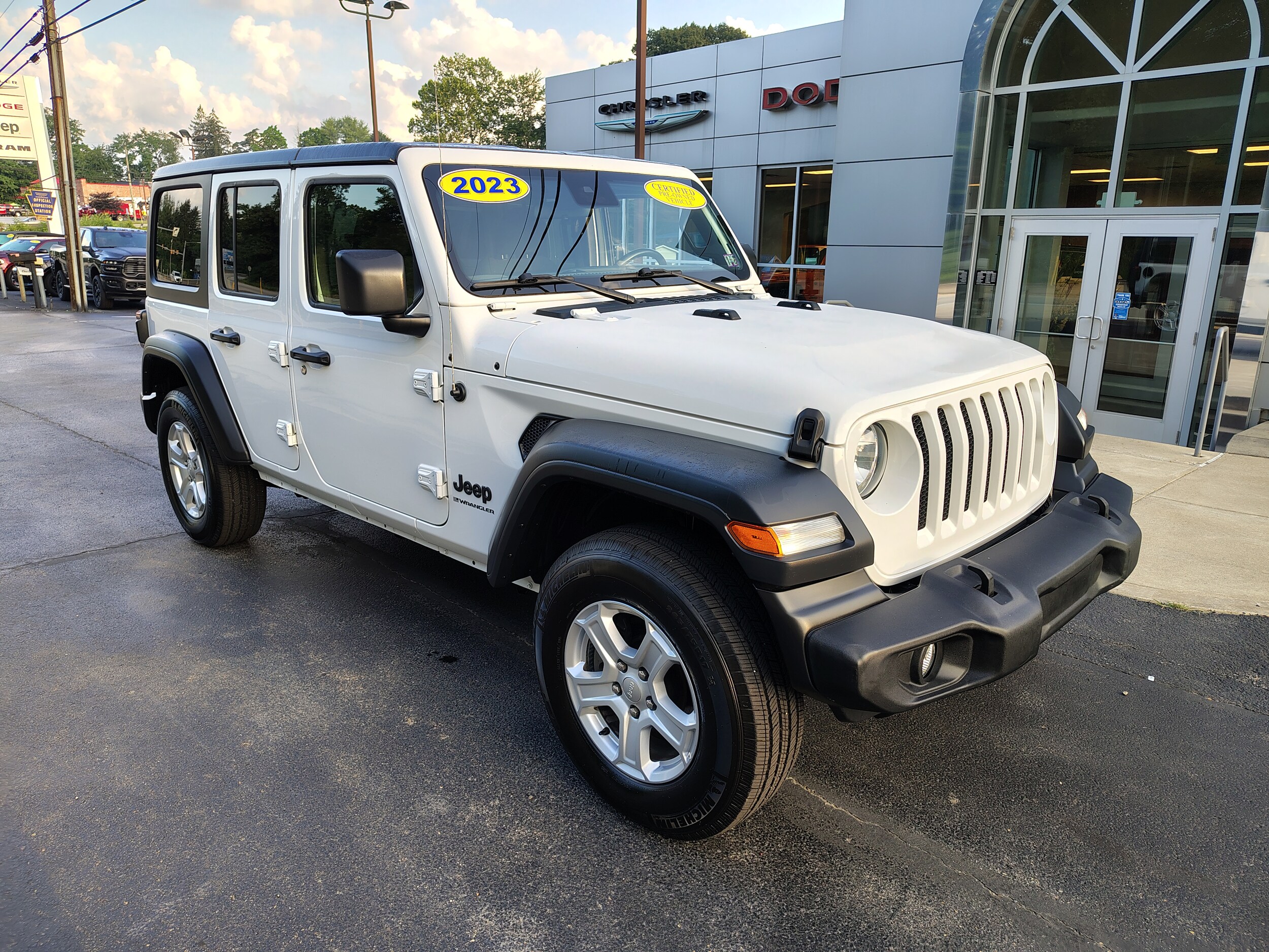 2023 Jeep Wrangler Sport S photo 2