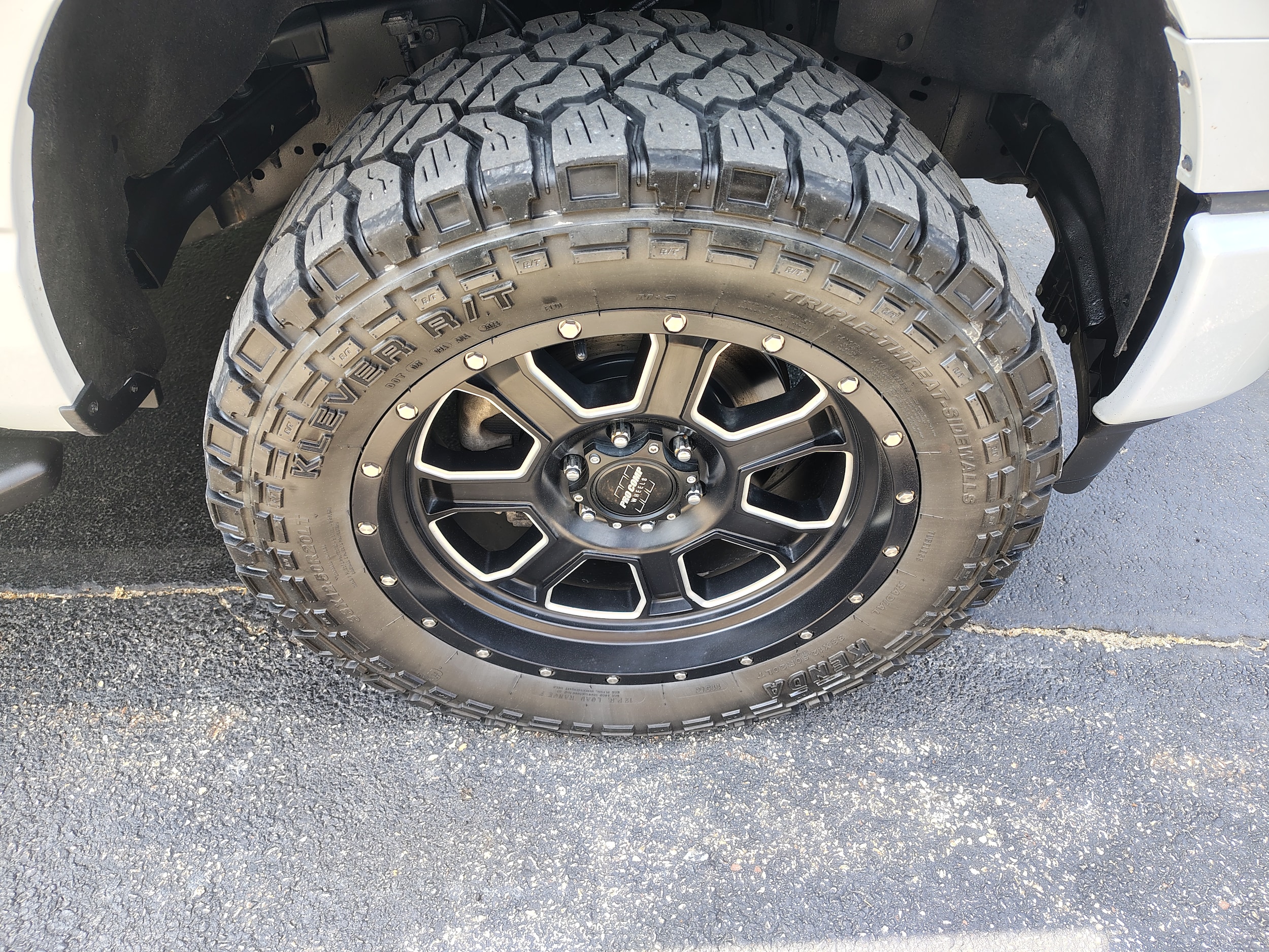 2021 Ford F-150 XLT White at Solomon CJD Carmichaels
