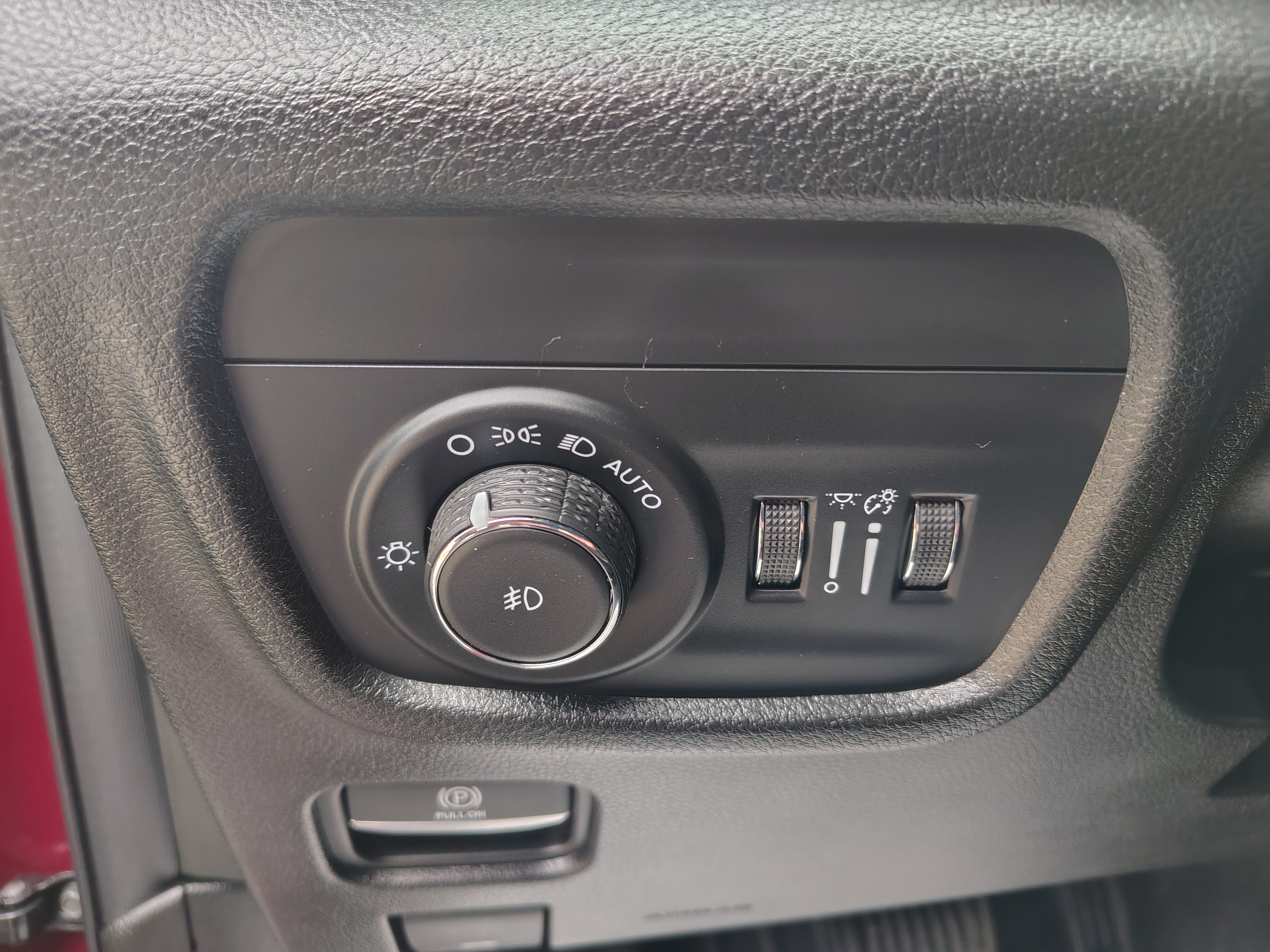 2025 Jeep Grand Cherokee L photo 30 of 45