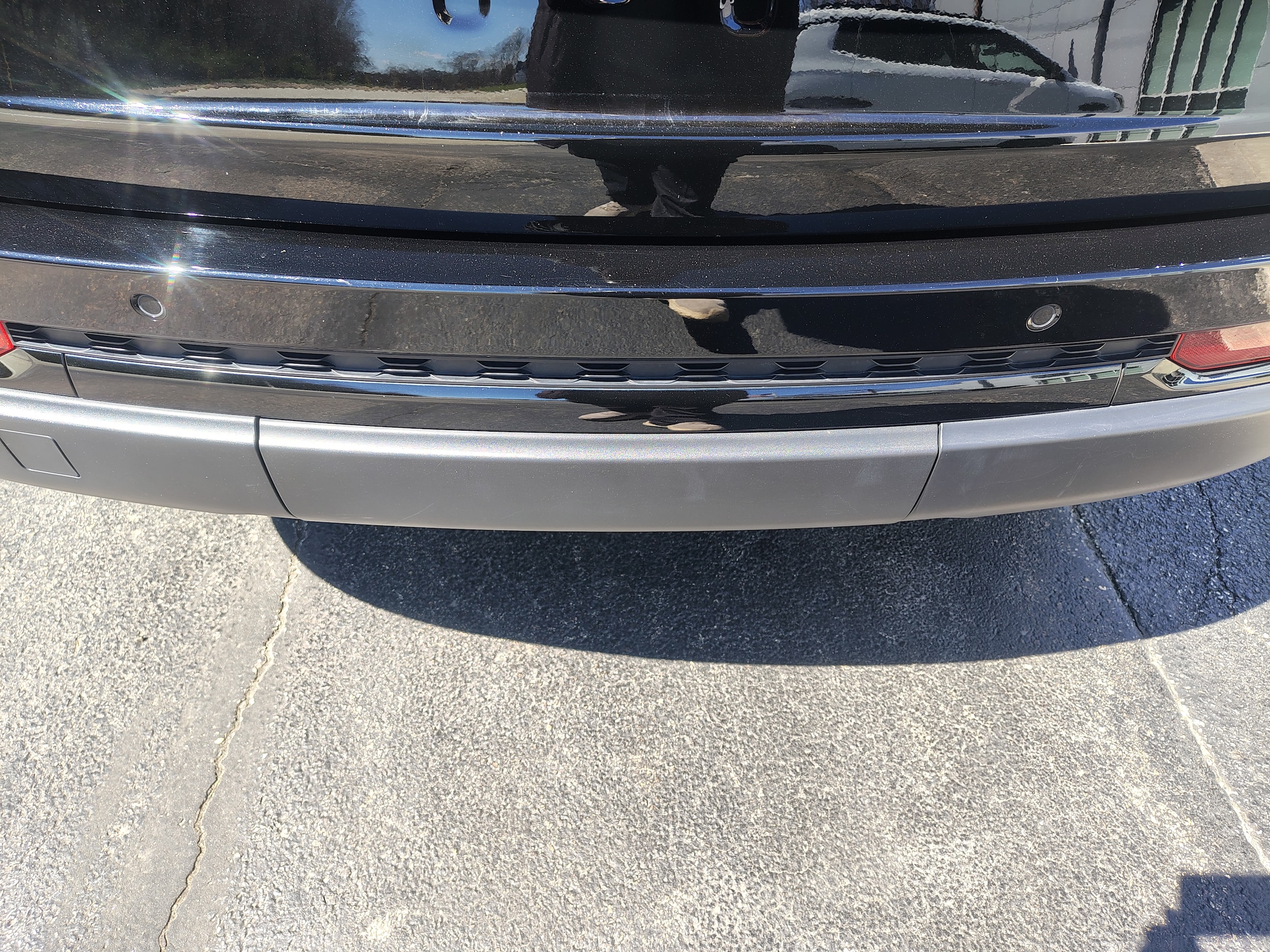 2024 Jeep Grand Cherokee Limited Diamond Black Crystal Pearlcoat at Solomon CJD Carmichaels