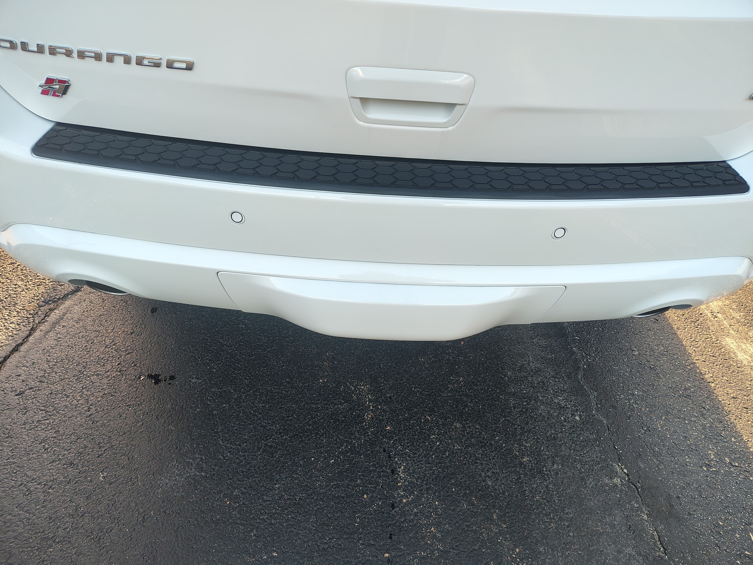 2027 Dodge Durango GT HEMI V8 PLUS AWD White Knuckle at Solomon CJD Carmichaels