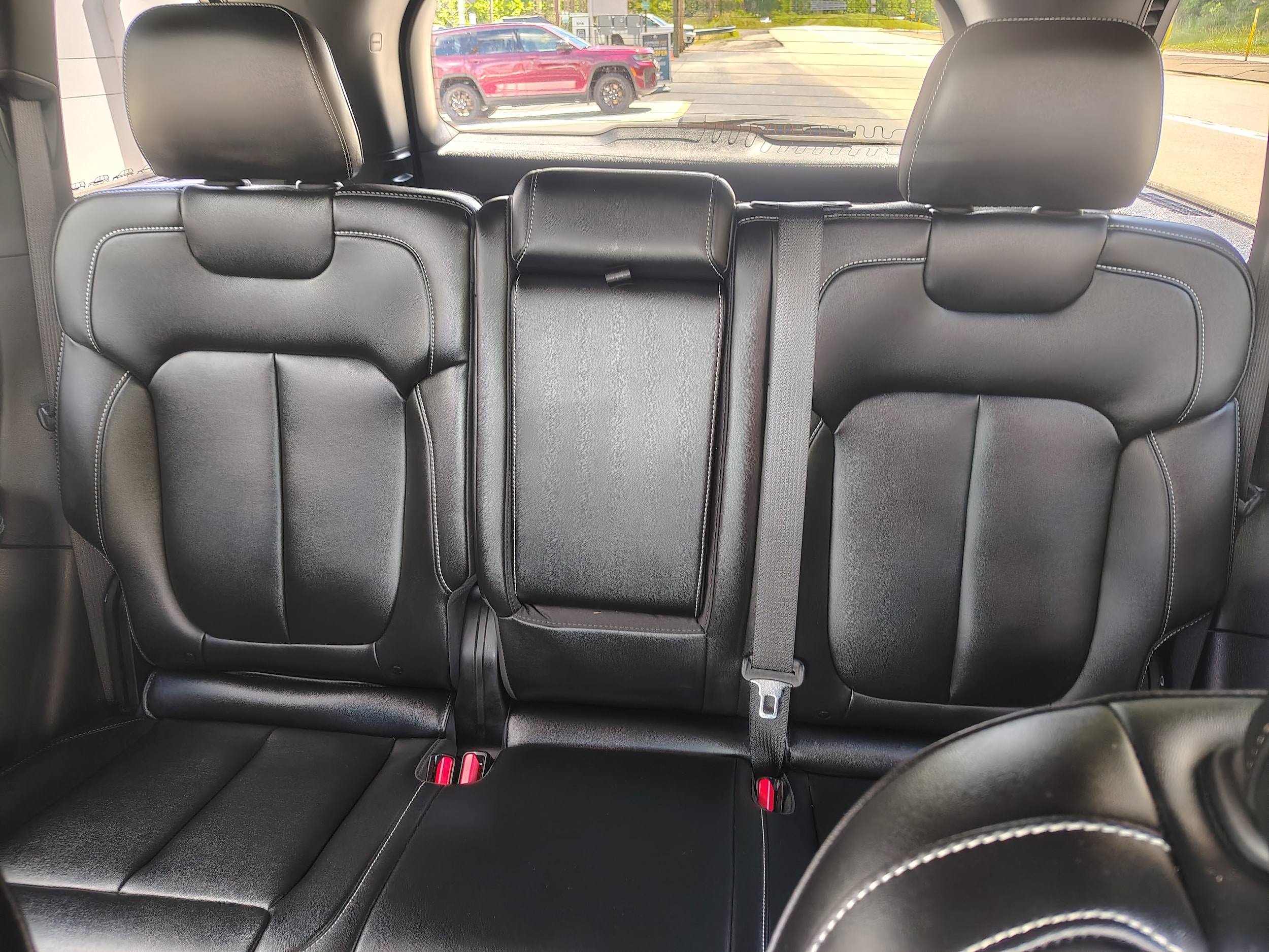 2024 Jeep Grand Cherokee Limited Diamond Black Crystal Pearlcoat at Solomon CJD Carmichaels