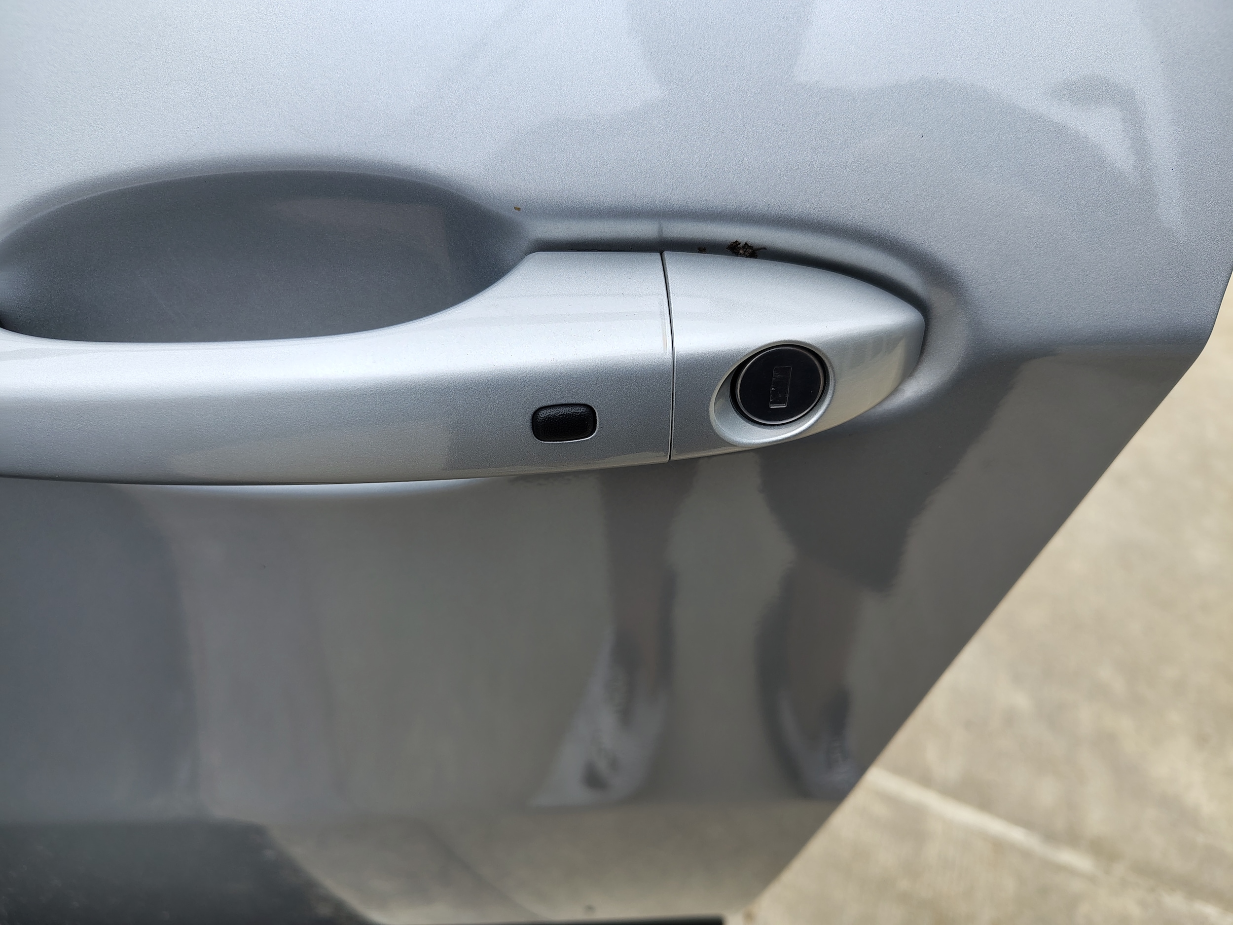 2024 Jeep Compass Limited Silver Zynith Metallic Clearcoat at Solomon CJD Carmichaels