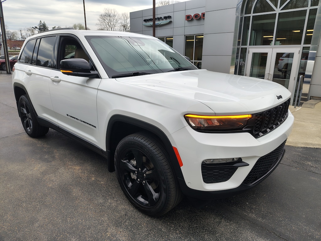 Used 2024 Jeep Grand Cherokee Limited Limited 4x4