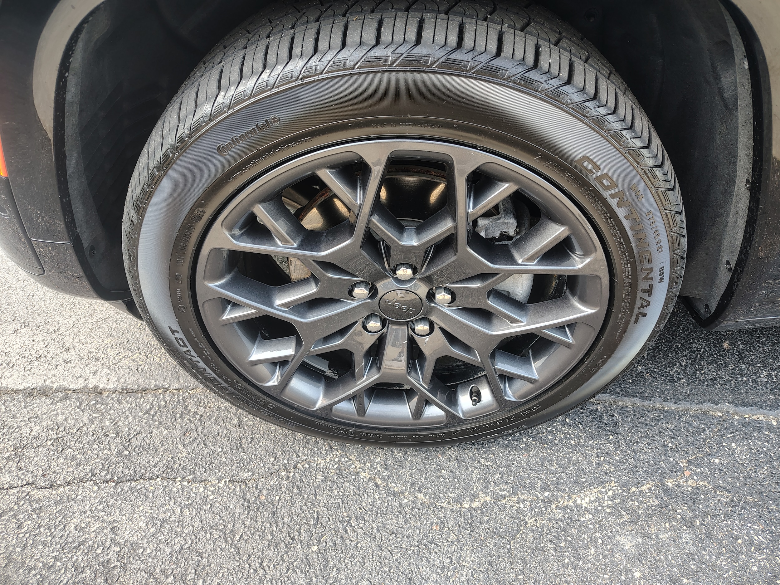 2025 Jeep Grand Cherokee L Summit Reserve Diamond Black Crystal Pearlcoat at Solomon CJD Carmichaels