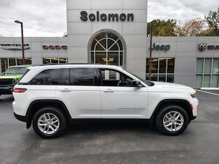 2025 Jeep Grand Cherokee LAREDO X 4X4 Sport Utility