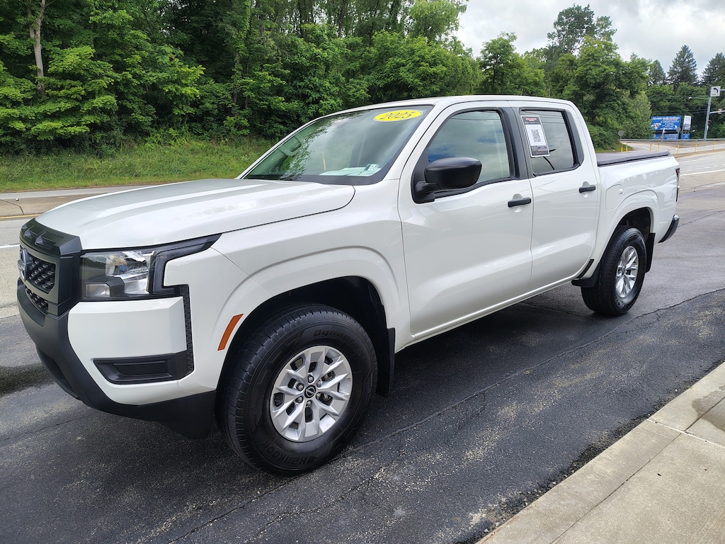 Used 2025 Nissan Frontier S Crew Cab 4x4 S