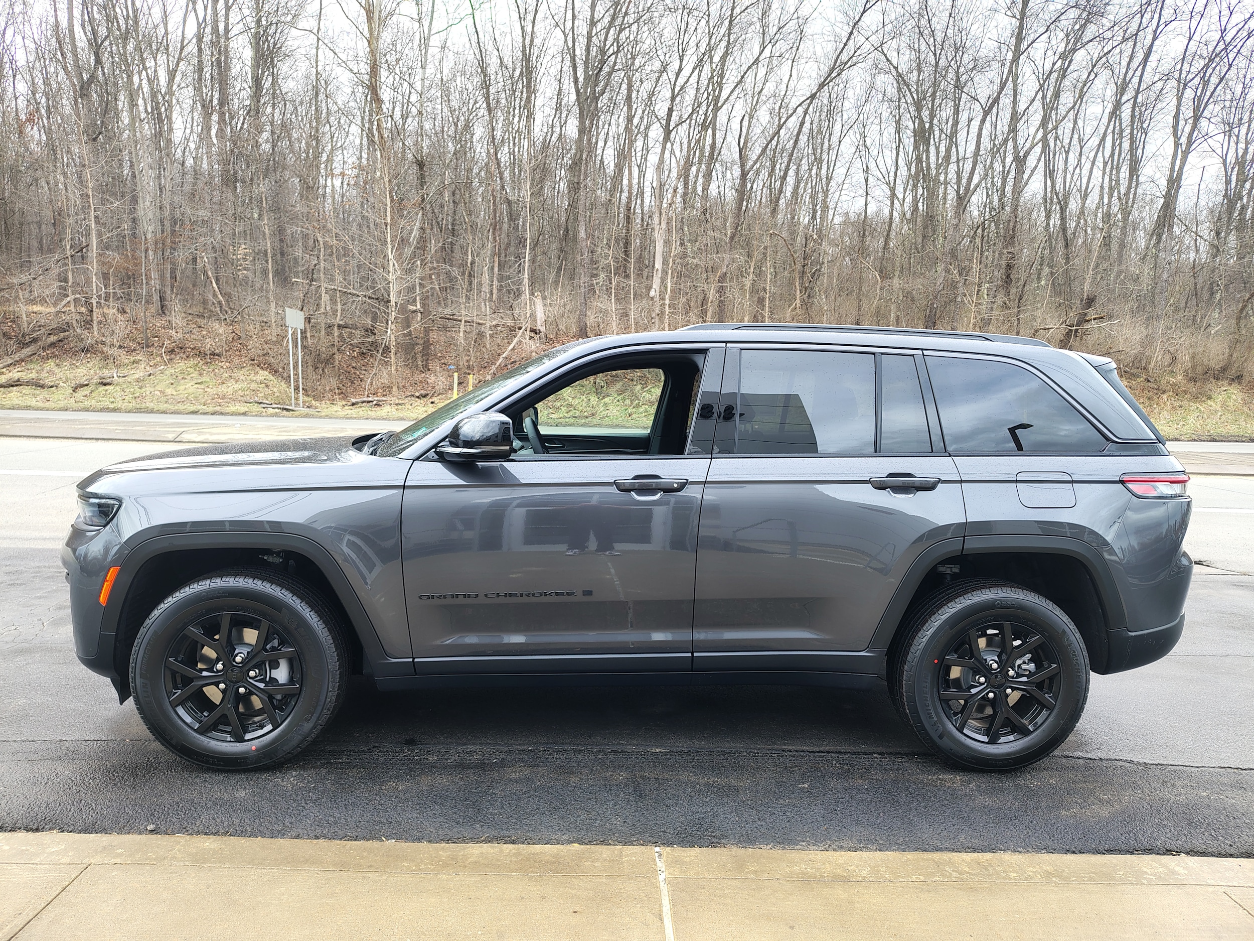 2026 Jeep Grand Cherokee LAREDO ALTITUDE 4X4 - 7
