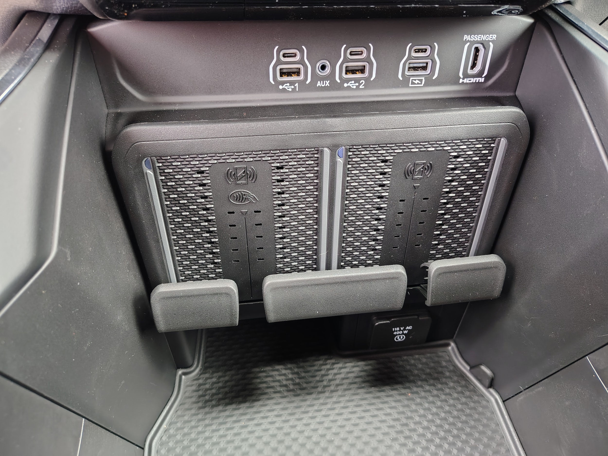 2026 Ram 1500 LARAMIE CREW CAB 4X4 5'7 BOX Silver Zynith at Solomon CJD Carmichaels