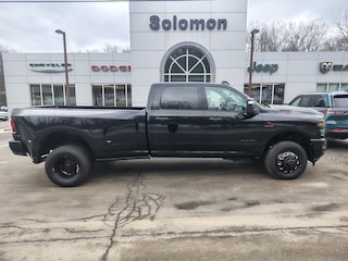 2026 Ram 3500 BIG HORN CREW CAB 4X4 8' BOX Pickup