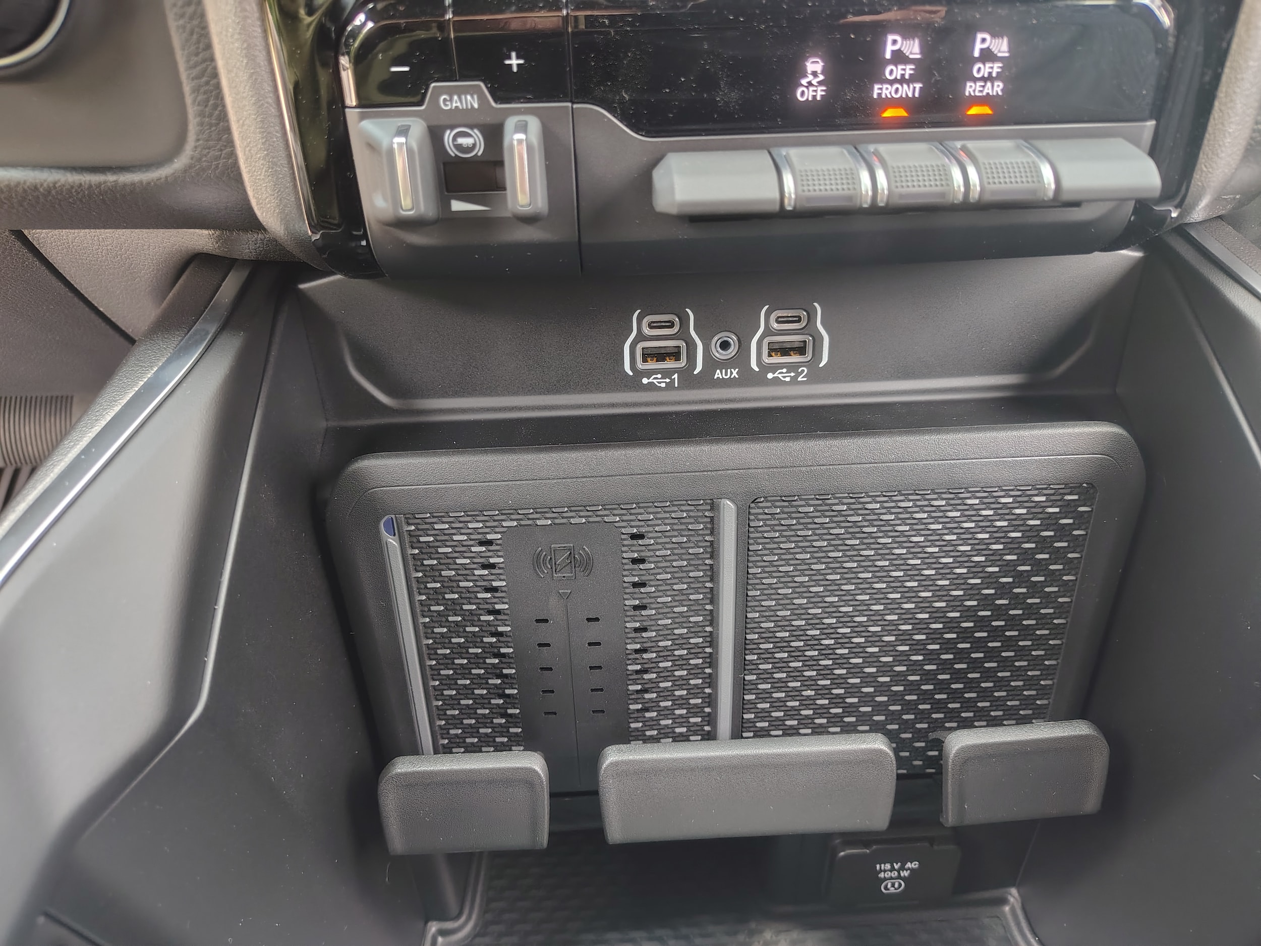 2026 Ram 1500 BIG HORN CREW CAB 4X4 5'7 BOX Serrano Green at Solomon CJD Carmichaels