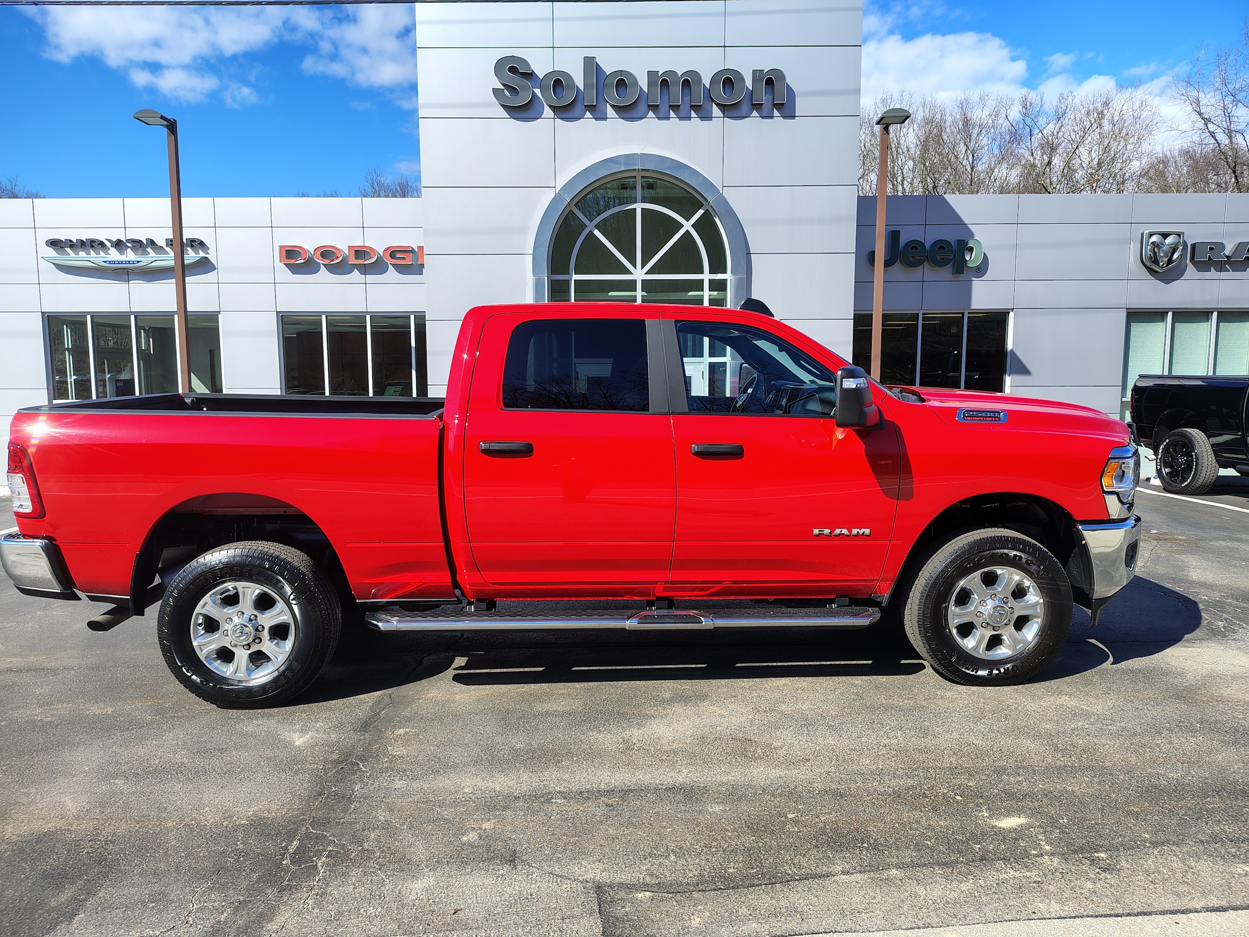 2024 RAM 2500 Big Horn Crew Cab 4WD