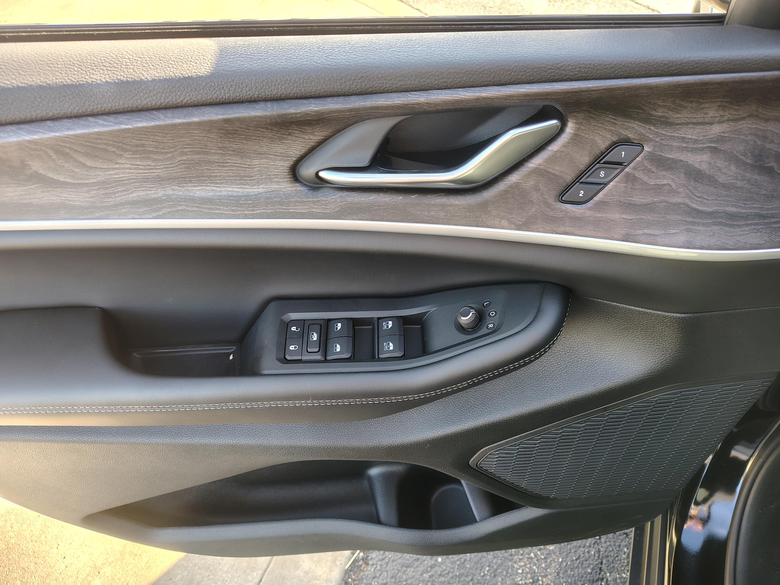 2027 Jeep Grand Cherokee Limited High Gloss Black at Solomon CJD Brownsville