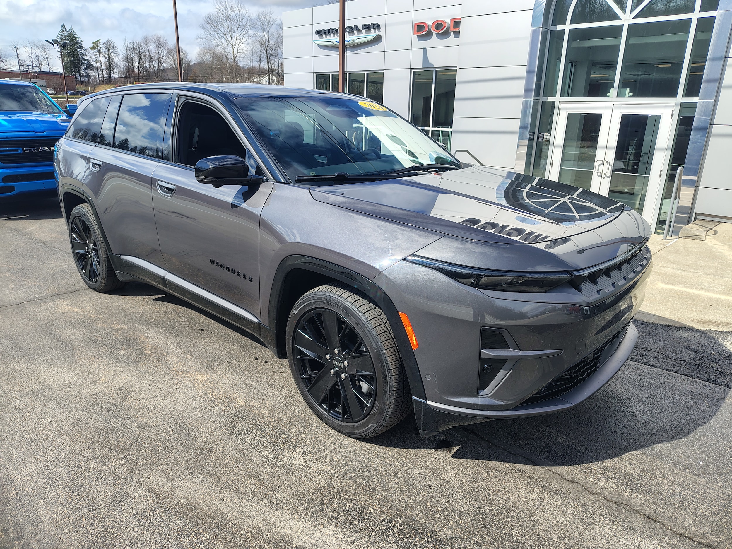 Used 2024 Jeep Wagoneer S Launch Edition with VIN 3C4RJNAK8RT172519 for sale in Carmichaels, PA