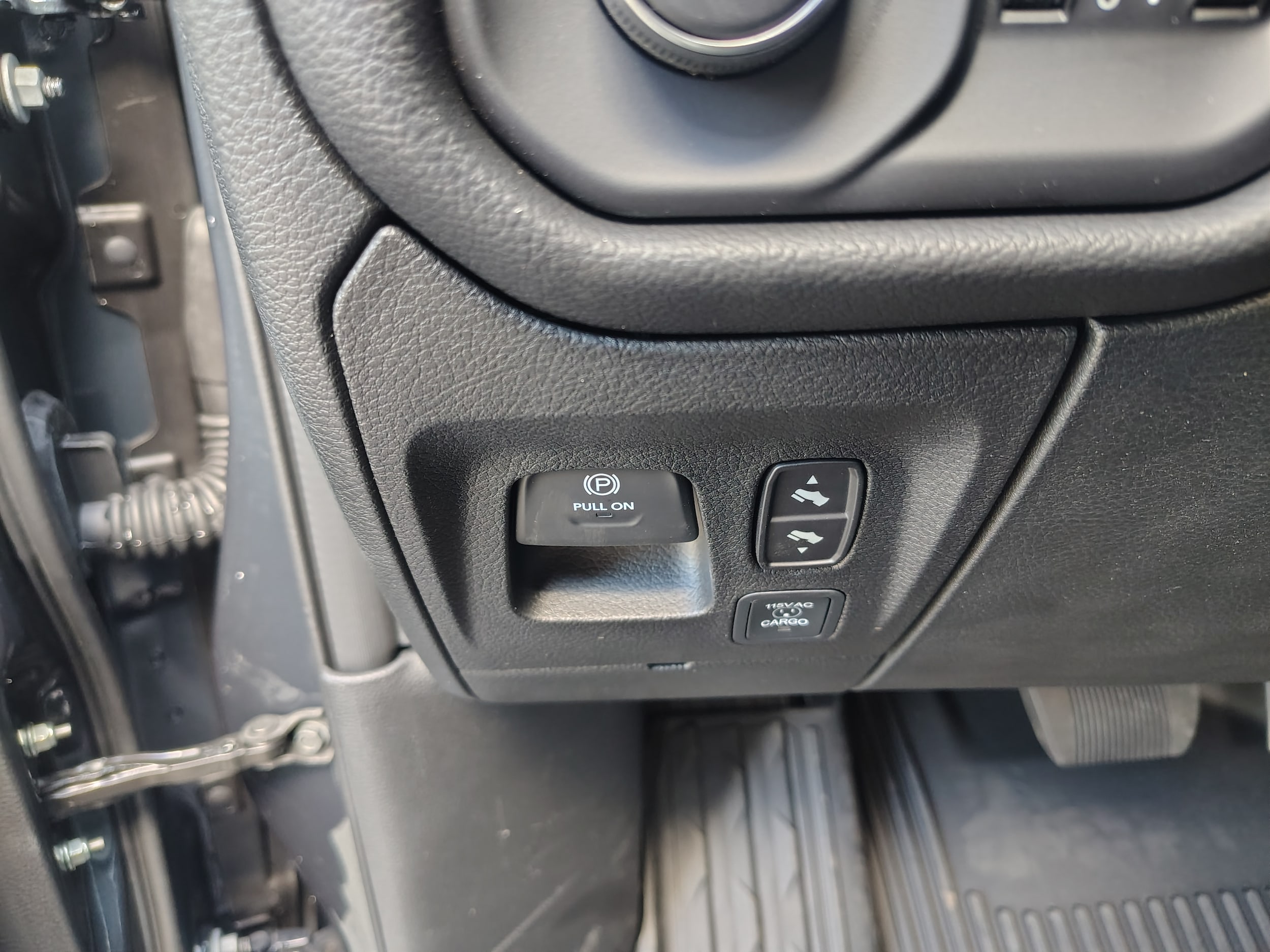 2026 Ram 1500 photo 25 of 40
