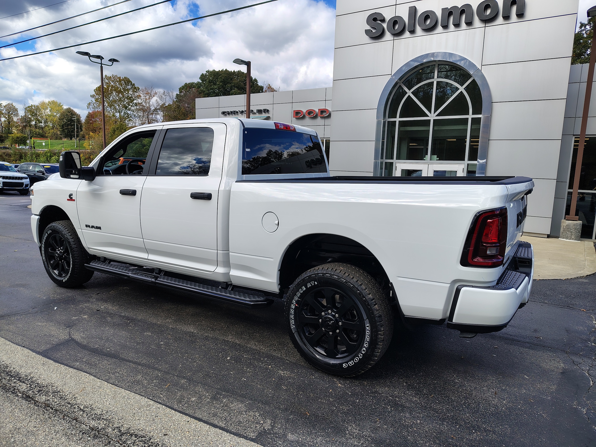 2026 Ram 2500 BIG HORN CREW CAB 4X4 6'4 BOX Bright White at Solomon CJD Carmichaels