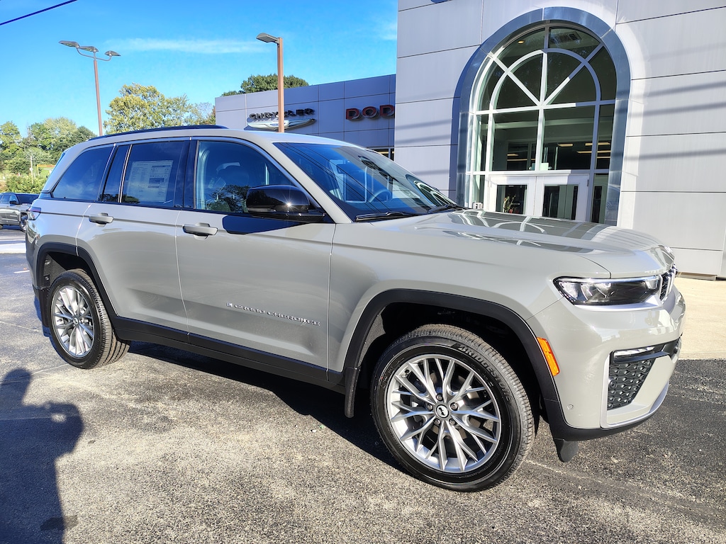New 2027 Jeep Grand Cherokee LIMITED 4X4 Sport Utility