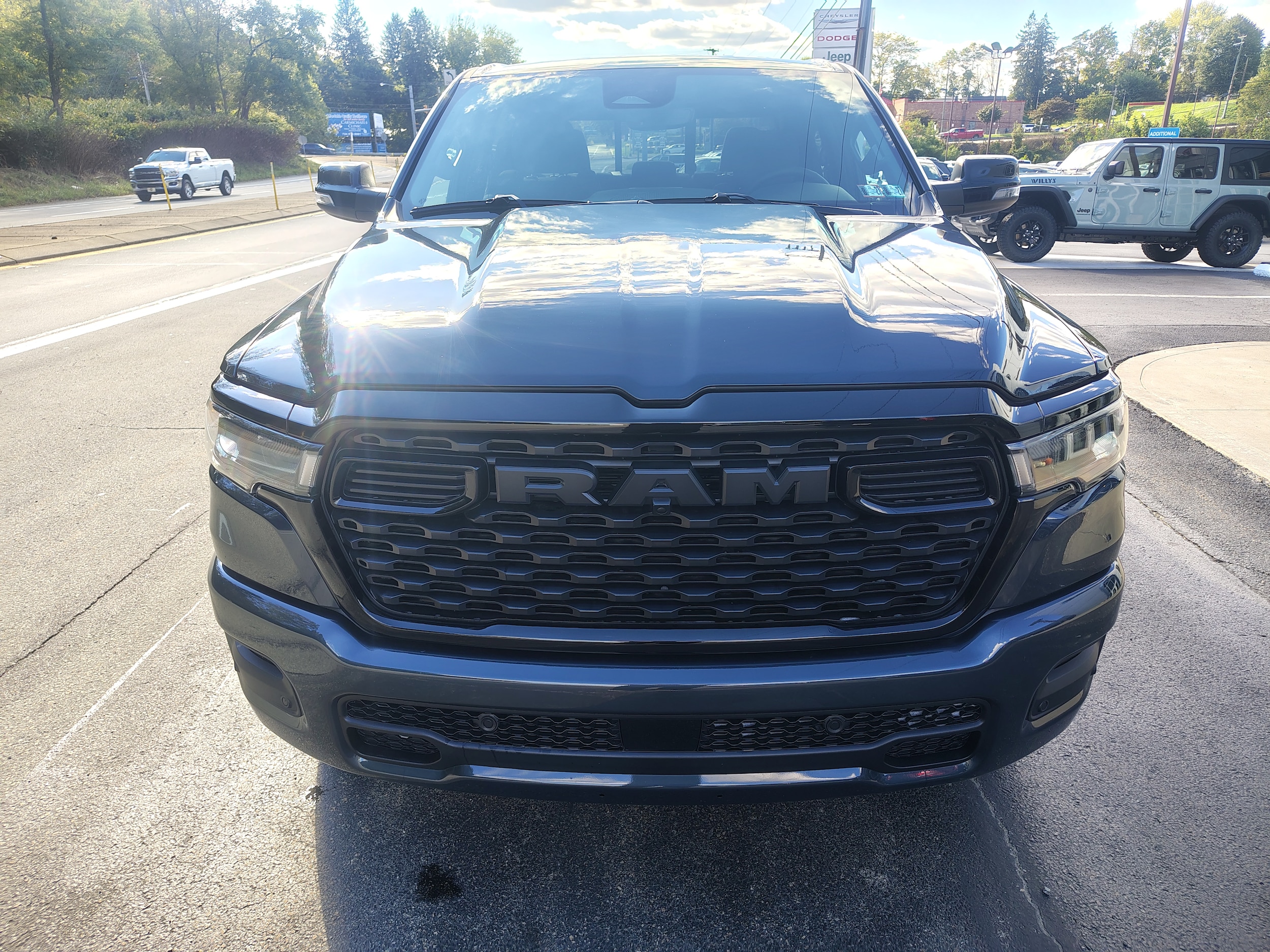 2026 Ram 1500 photo 3 of 40